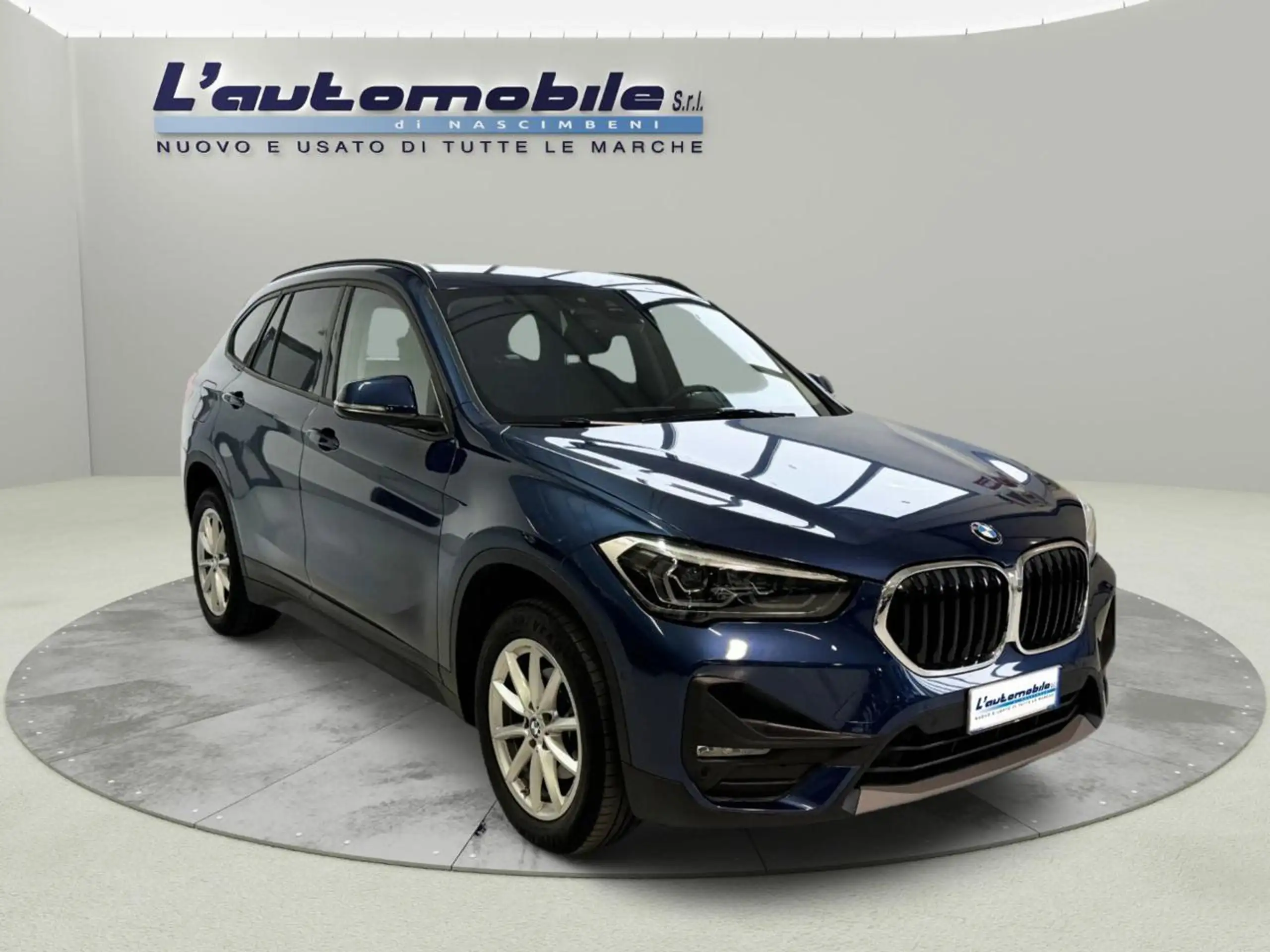 BMW - X1