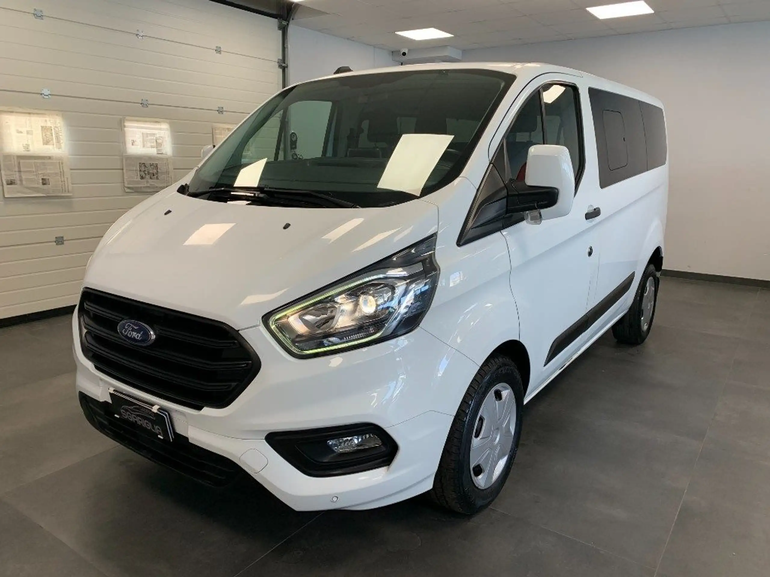 Ford - Transit Custom