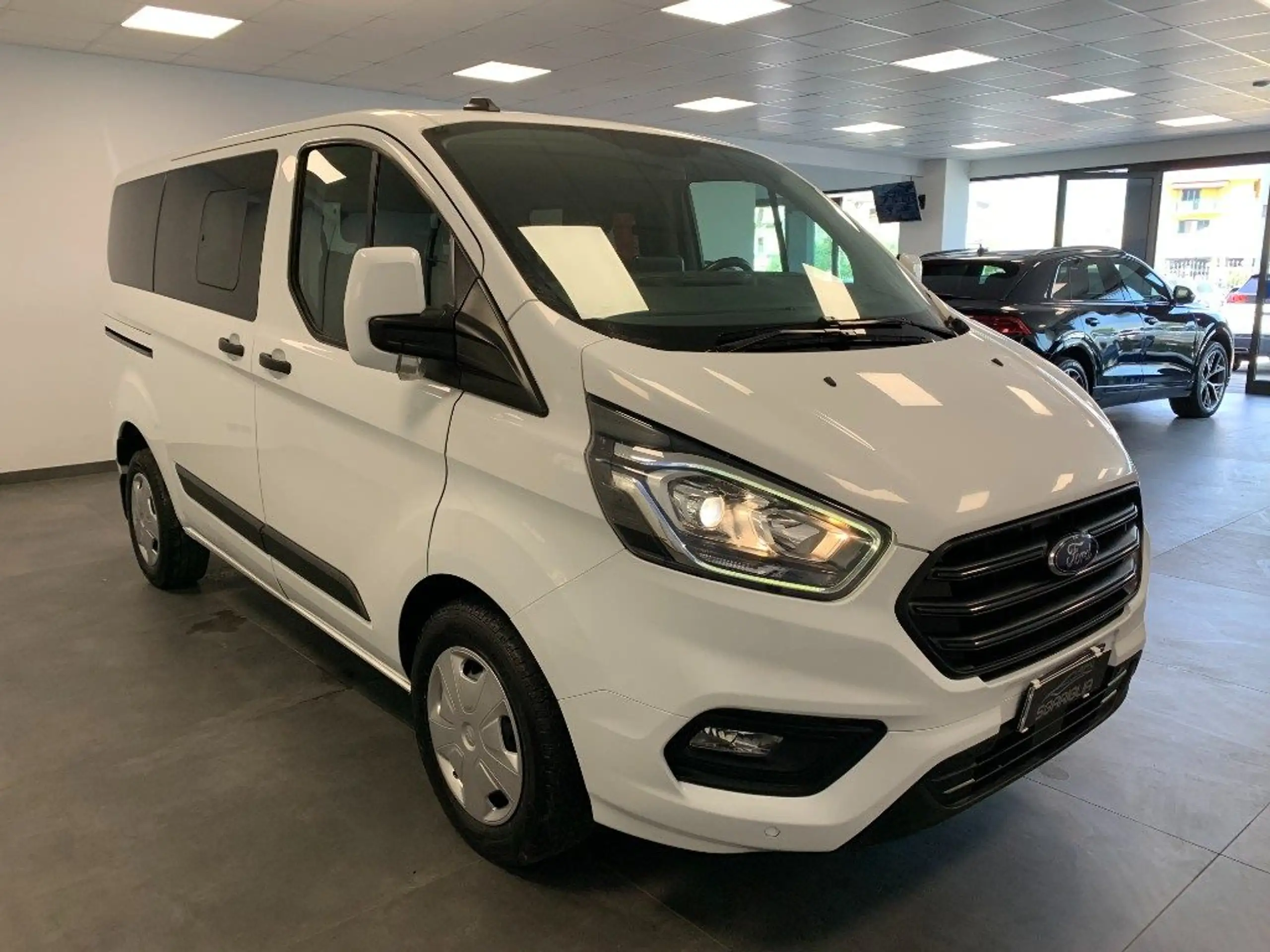 Ford - Transit Custom