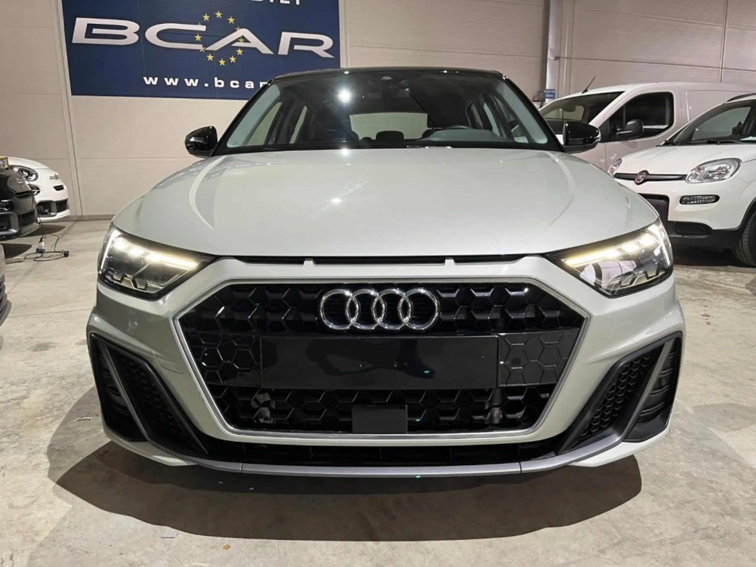 Audi - A1