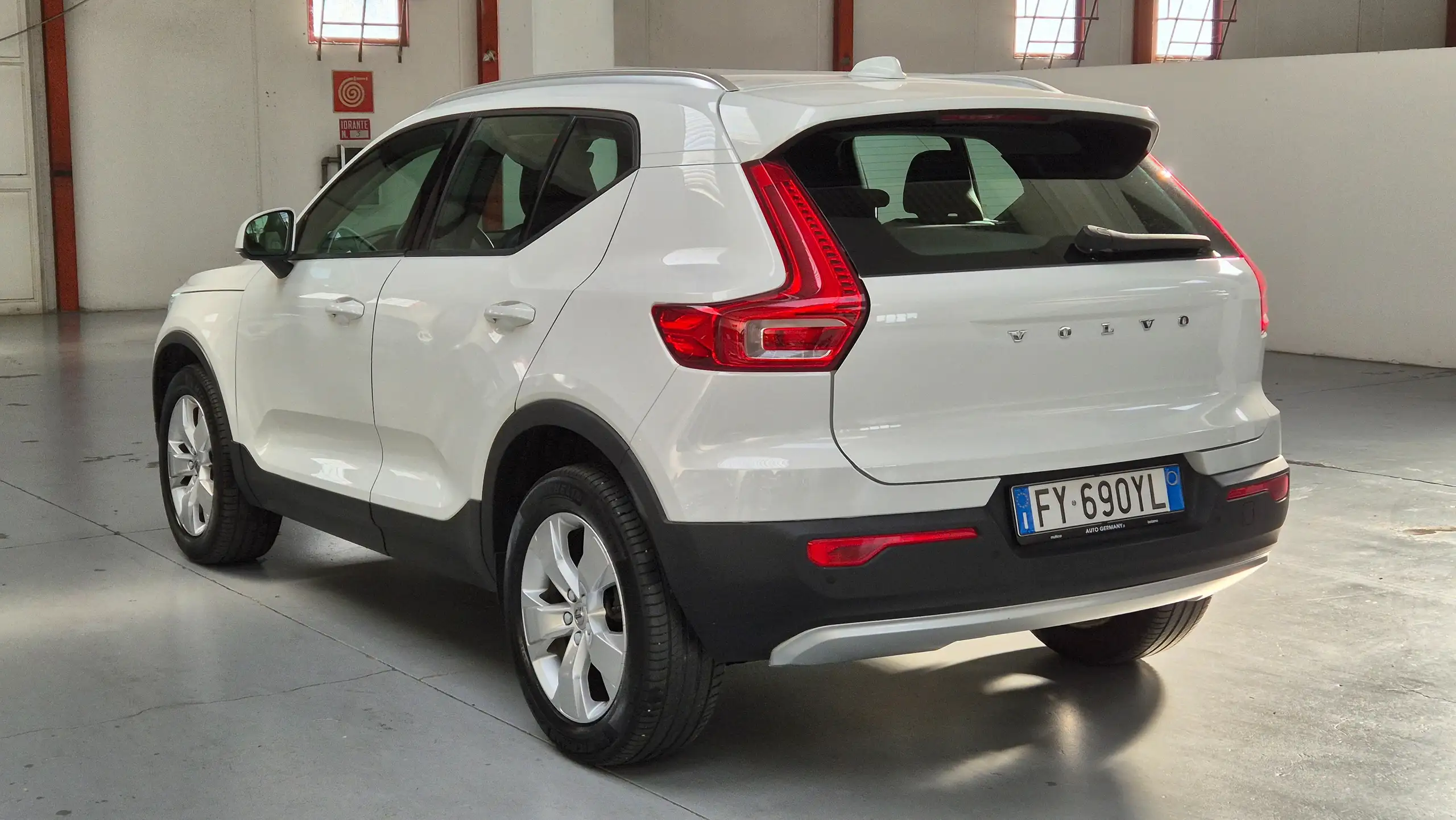 Volvo - XC40