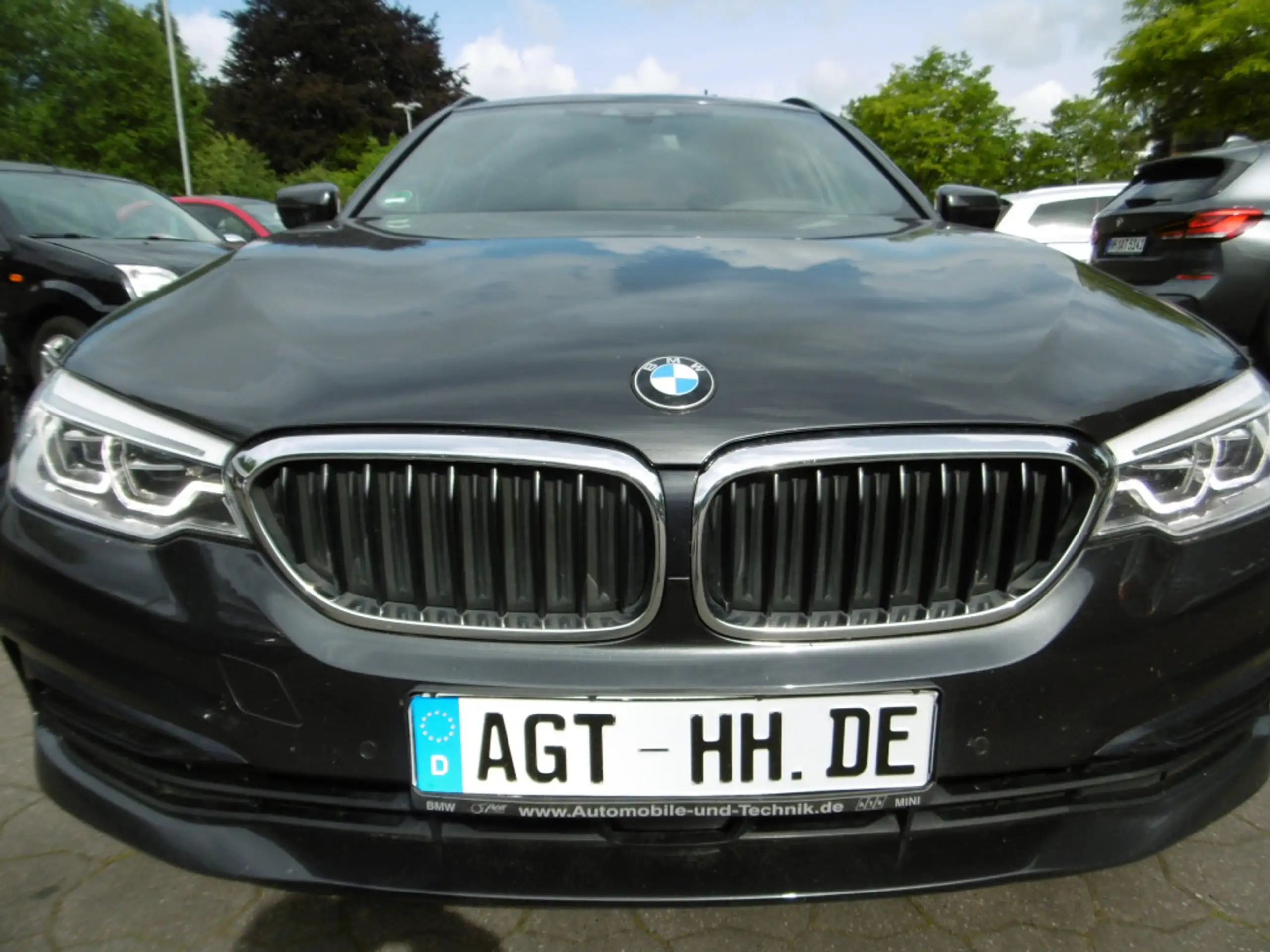 BMW - 520