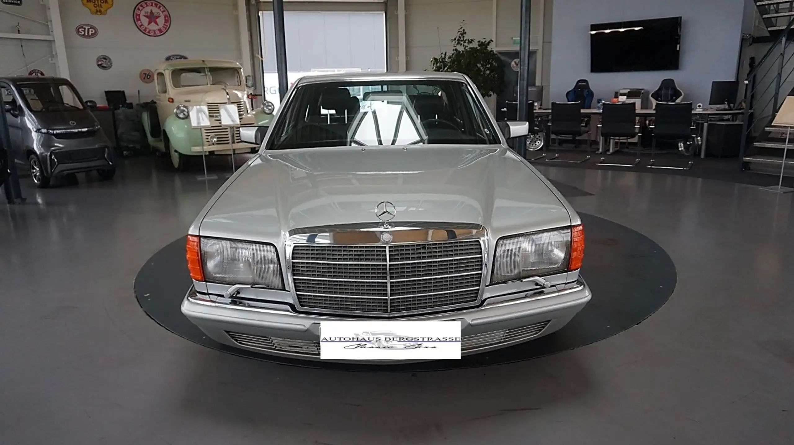 Mercedes-Benz - S 500