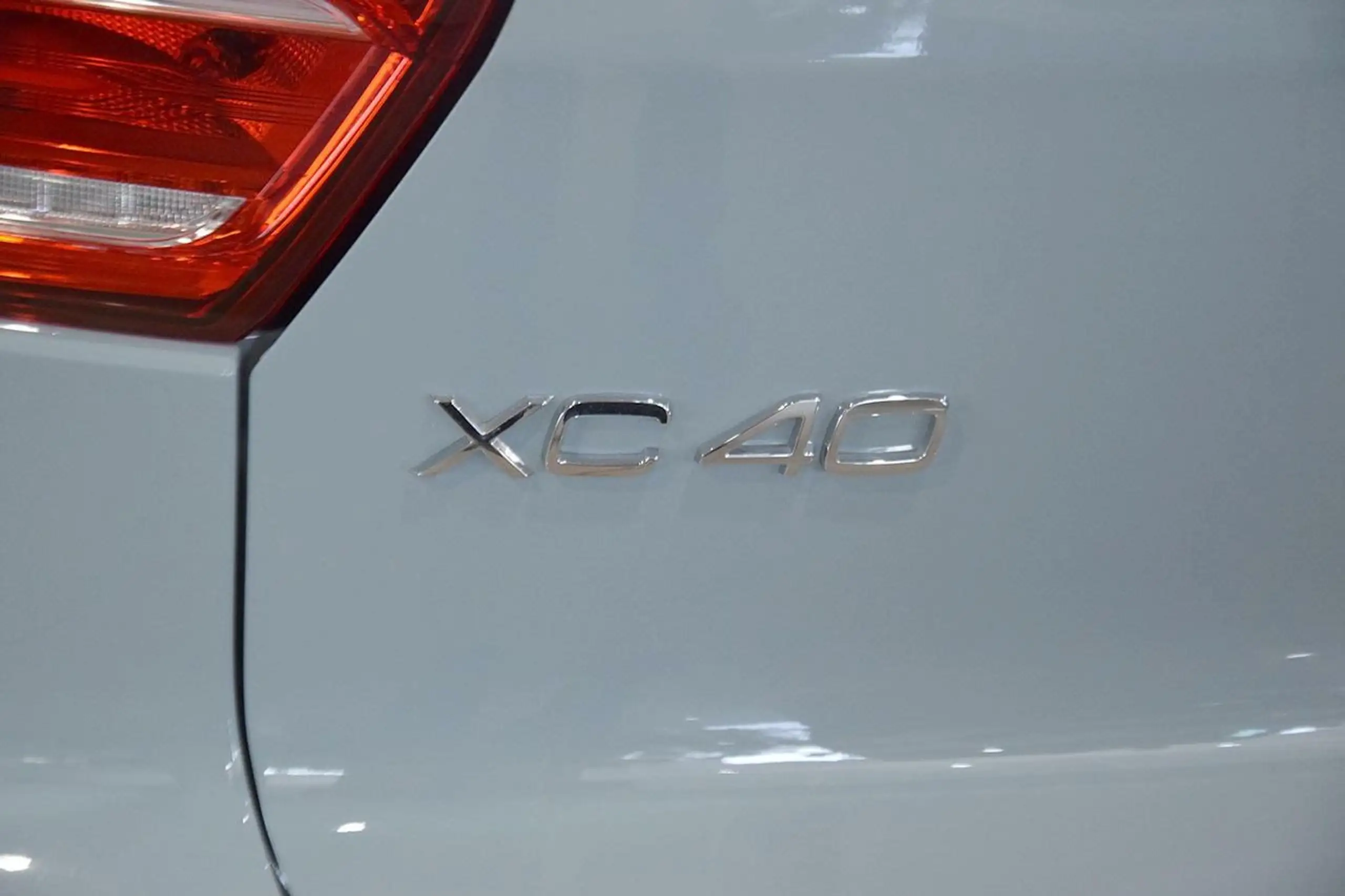 Volvo - XC40