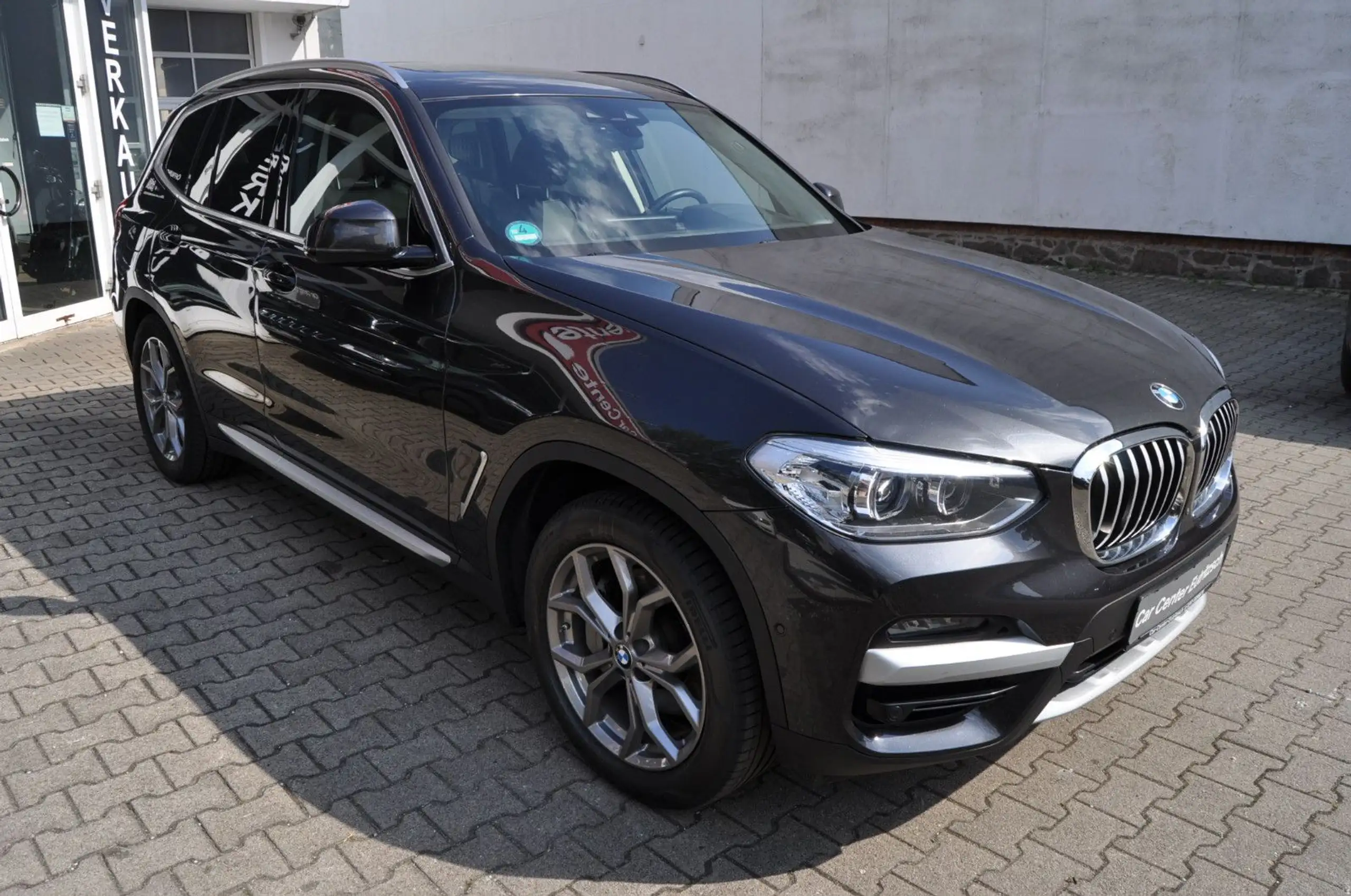 BMW - X3