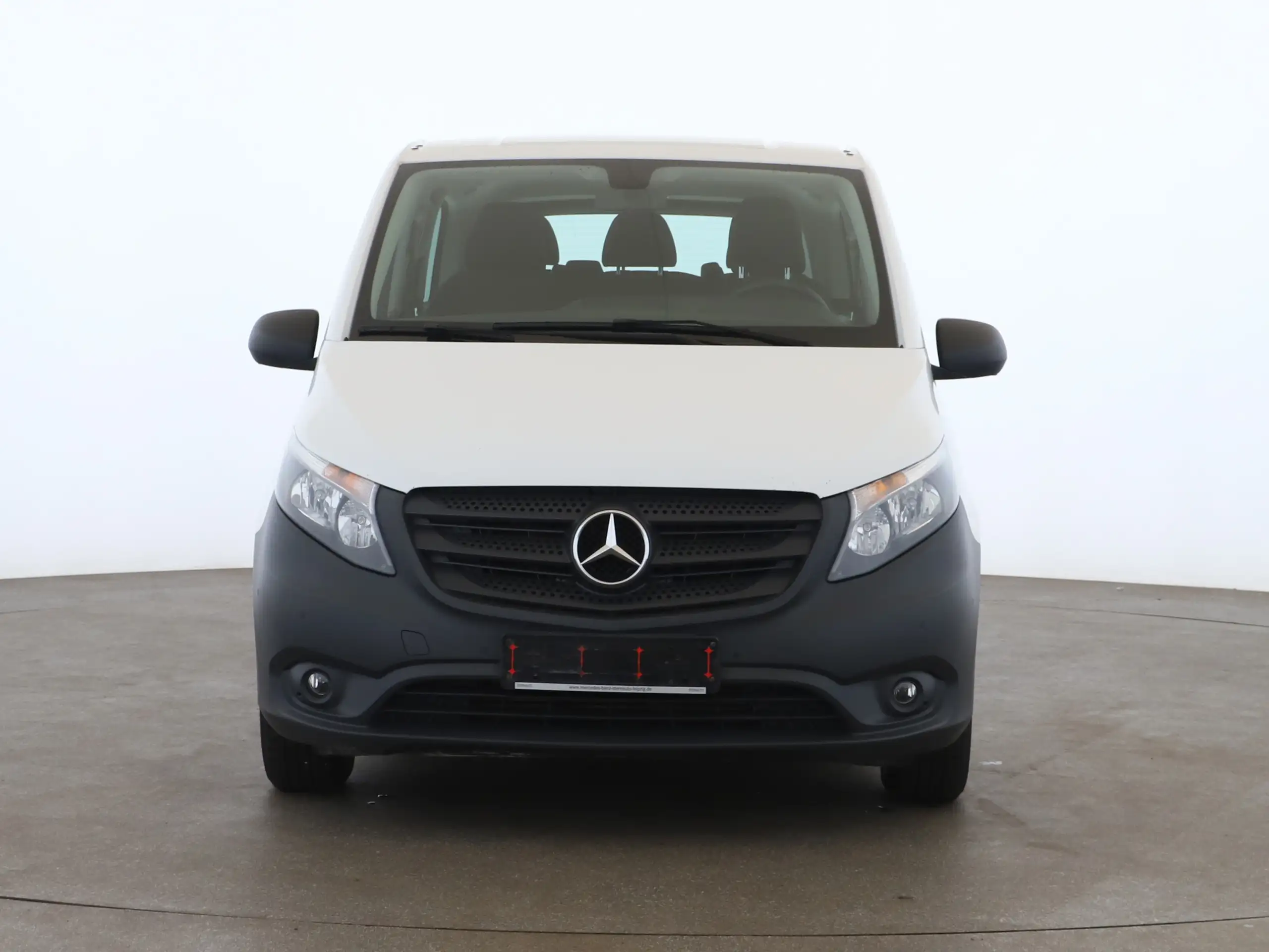 Mercedes-Benz - Vito