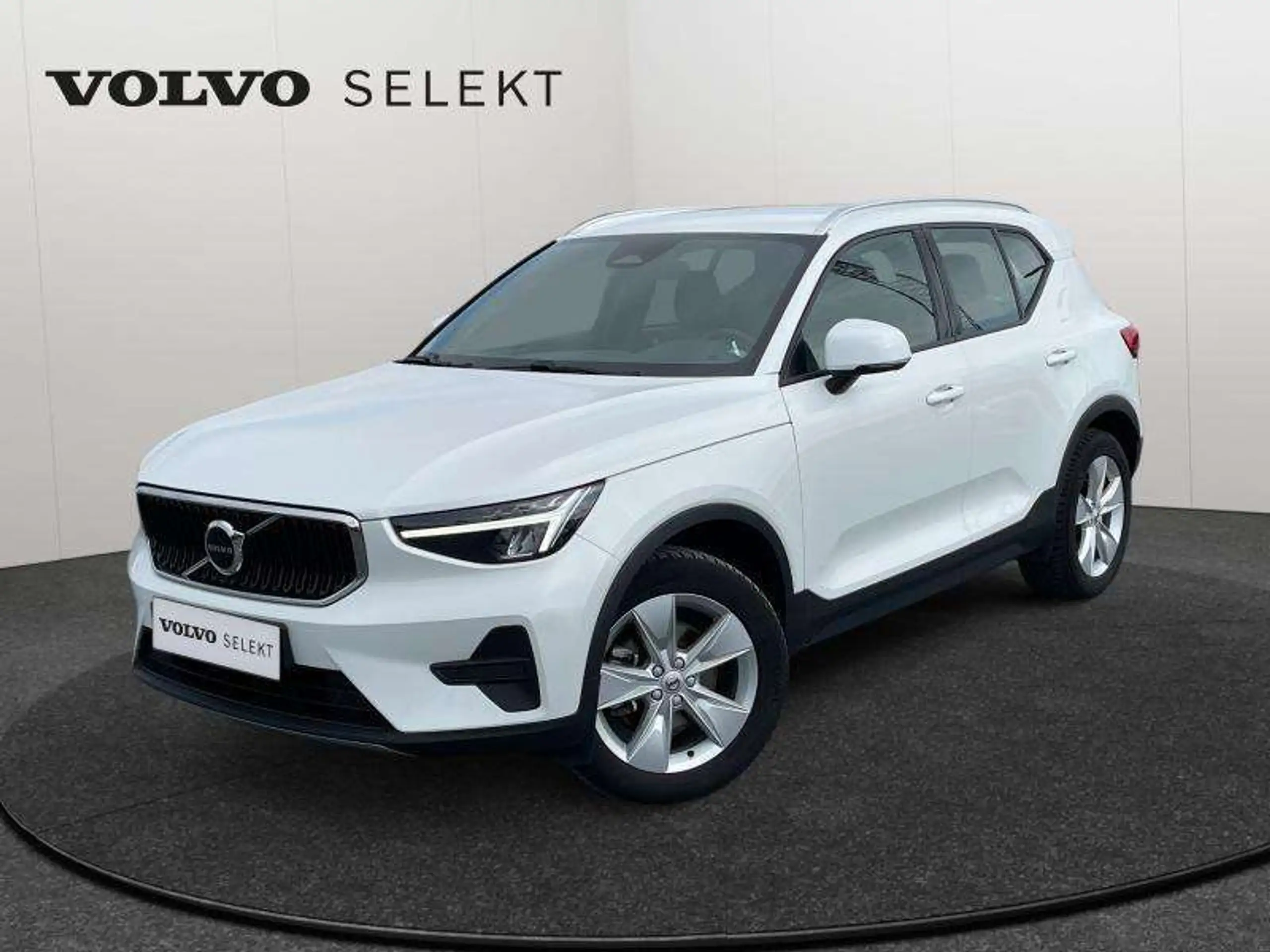 Volvo - XC40