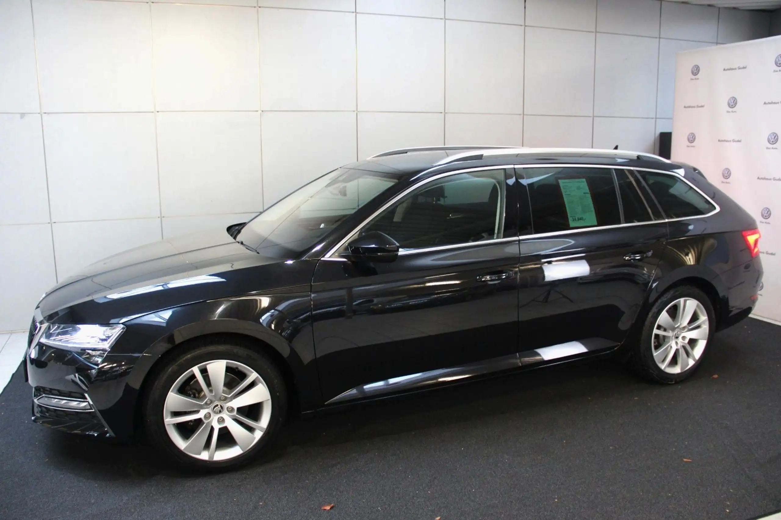 Skoda - Superb