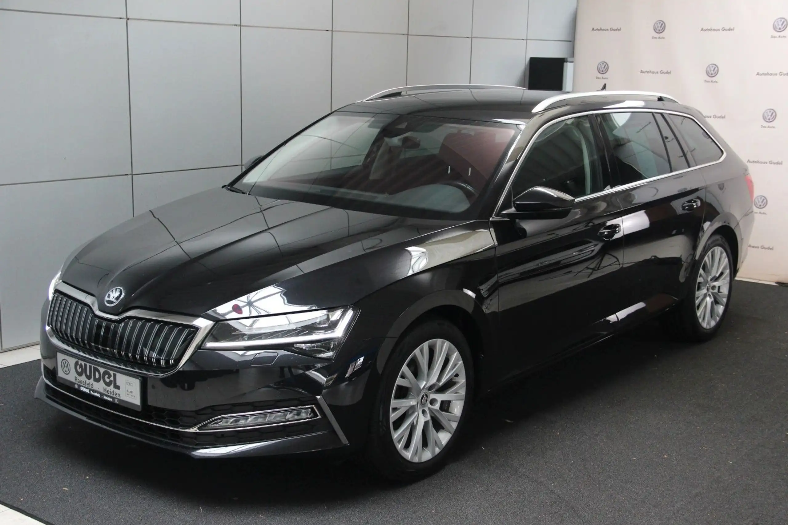 Skoda - Superb