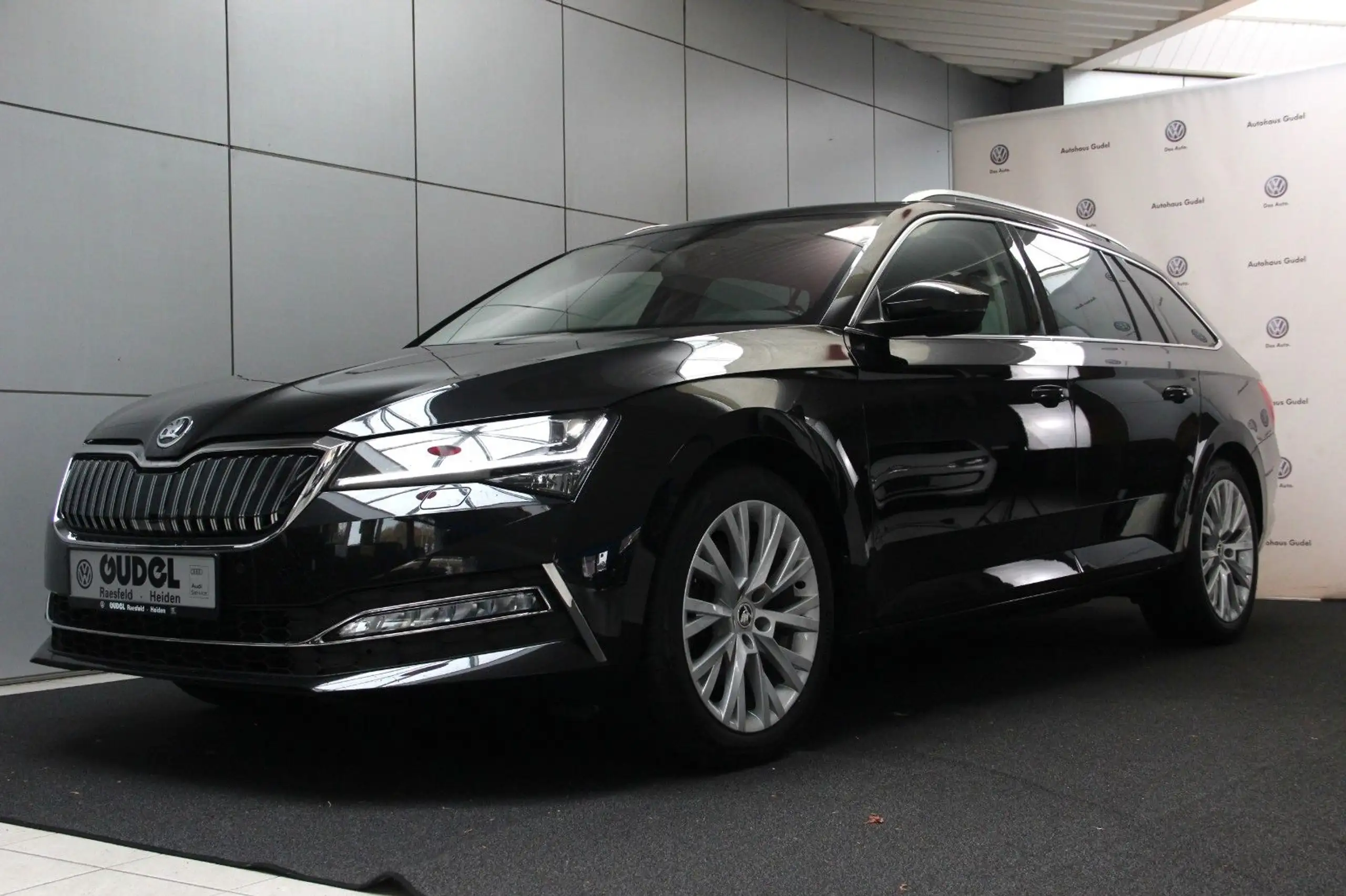 Skoda - Superb