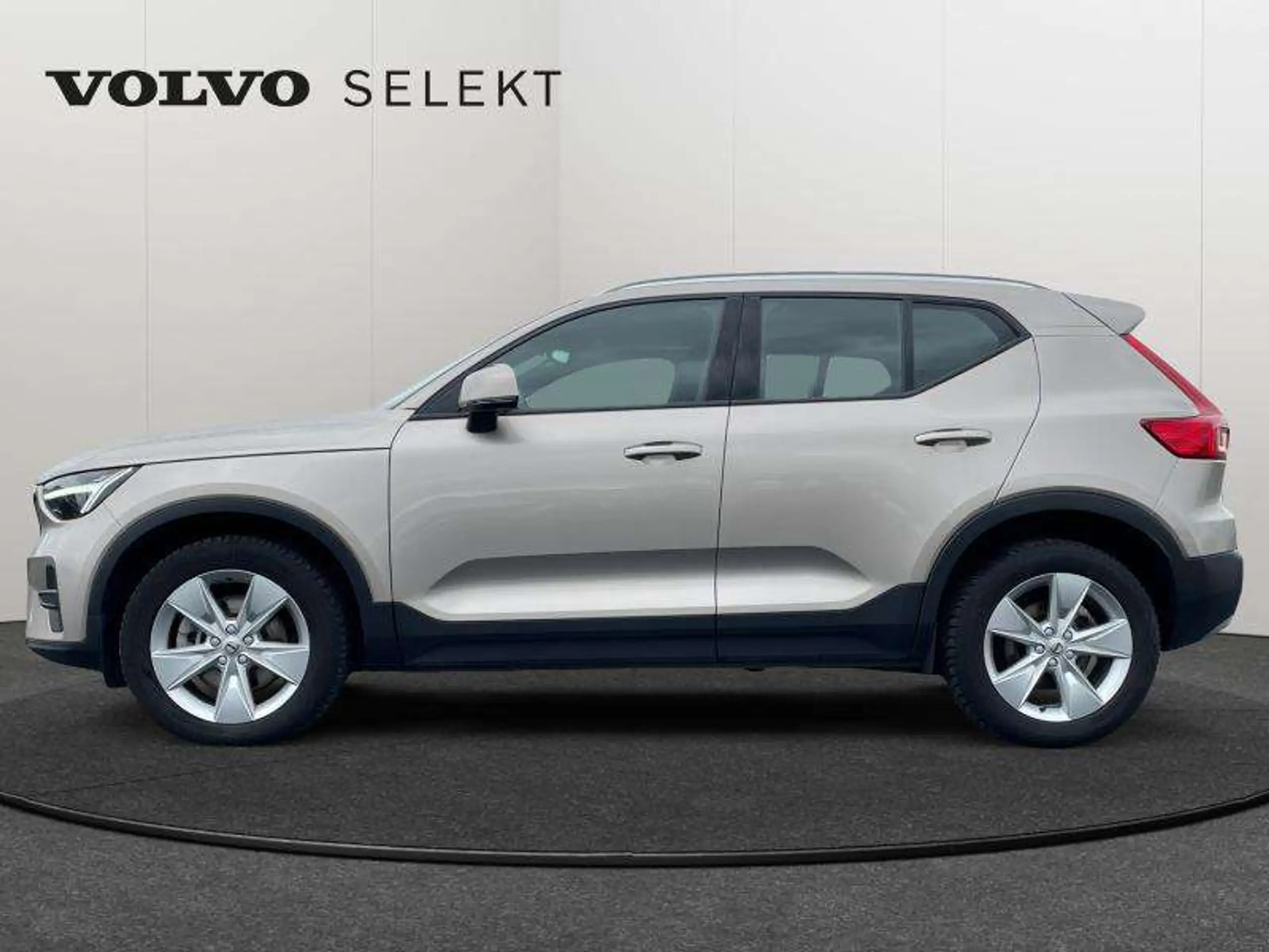 Volvo - XC40