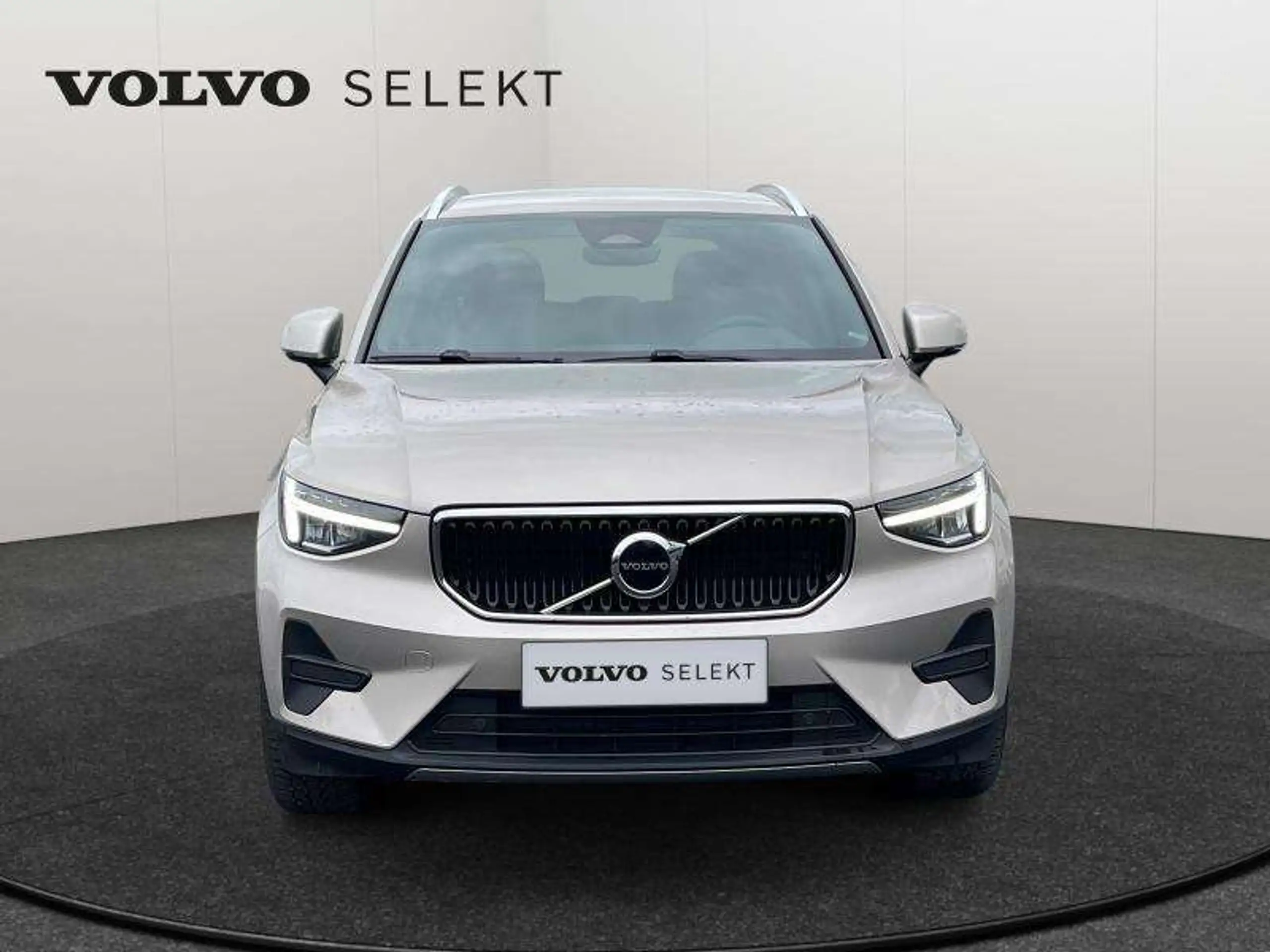 Volvo - XC40