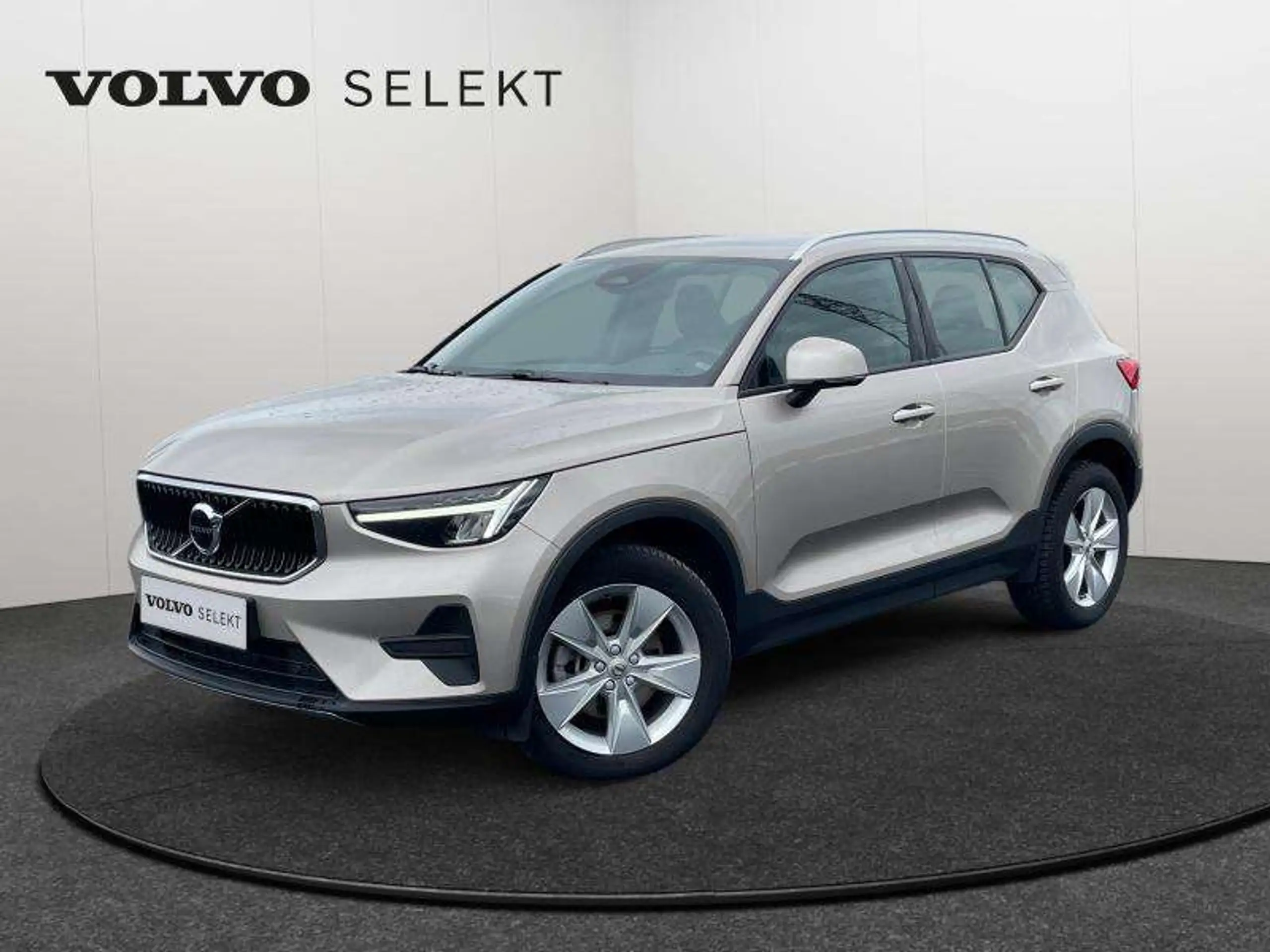 Volvo - XC40