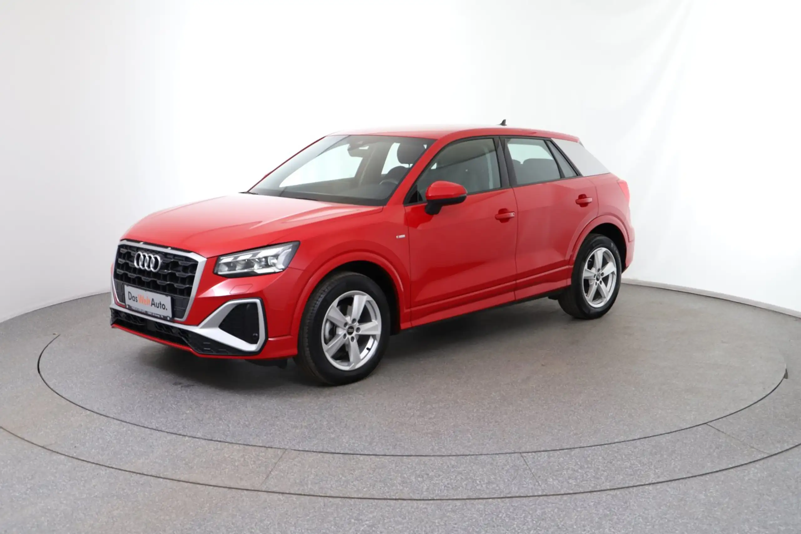 Audi - Q2