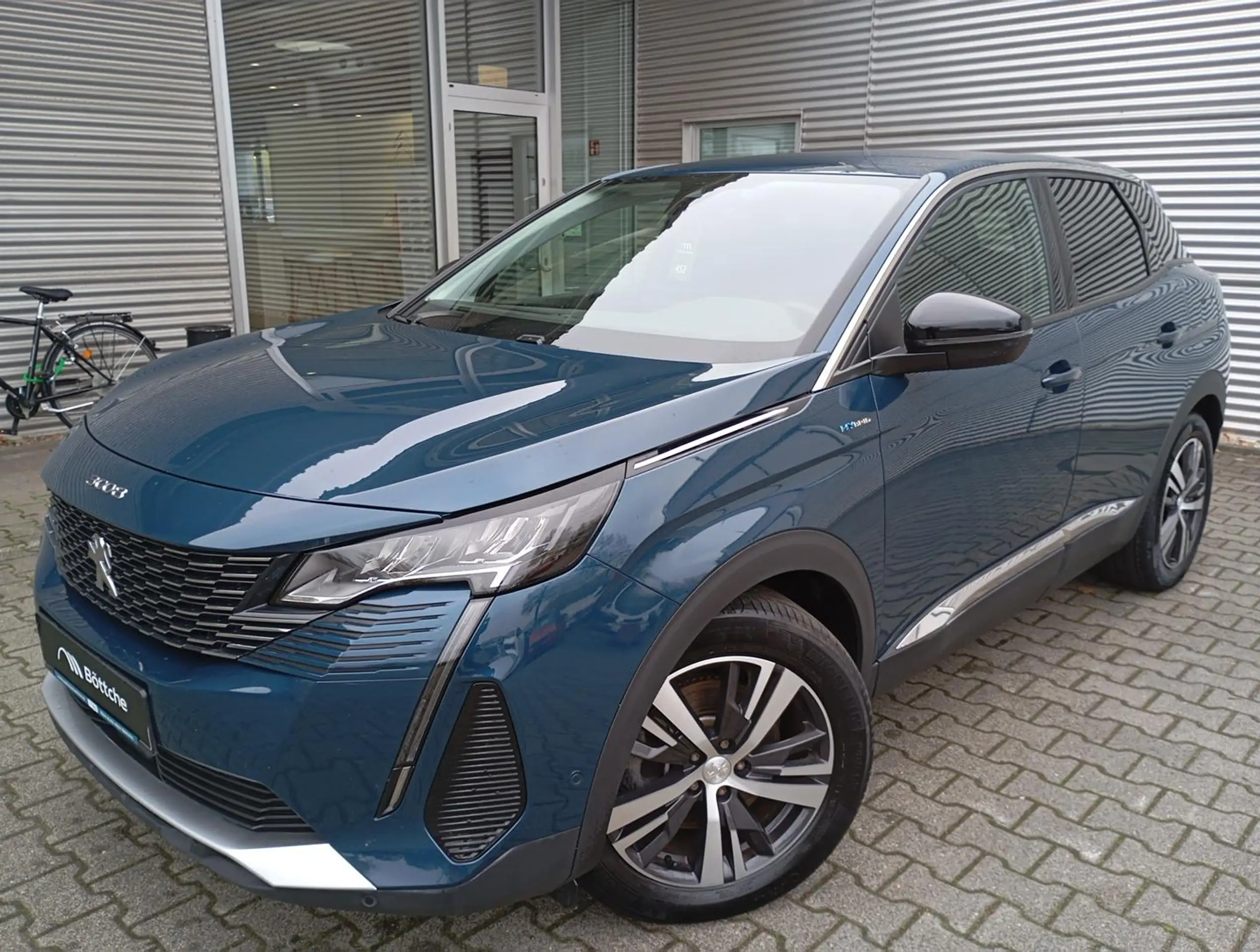 Peugeot - 3008