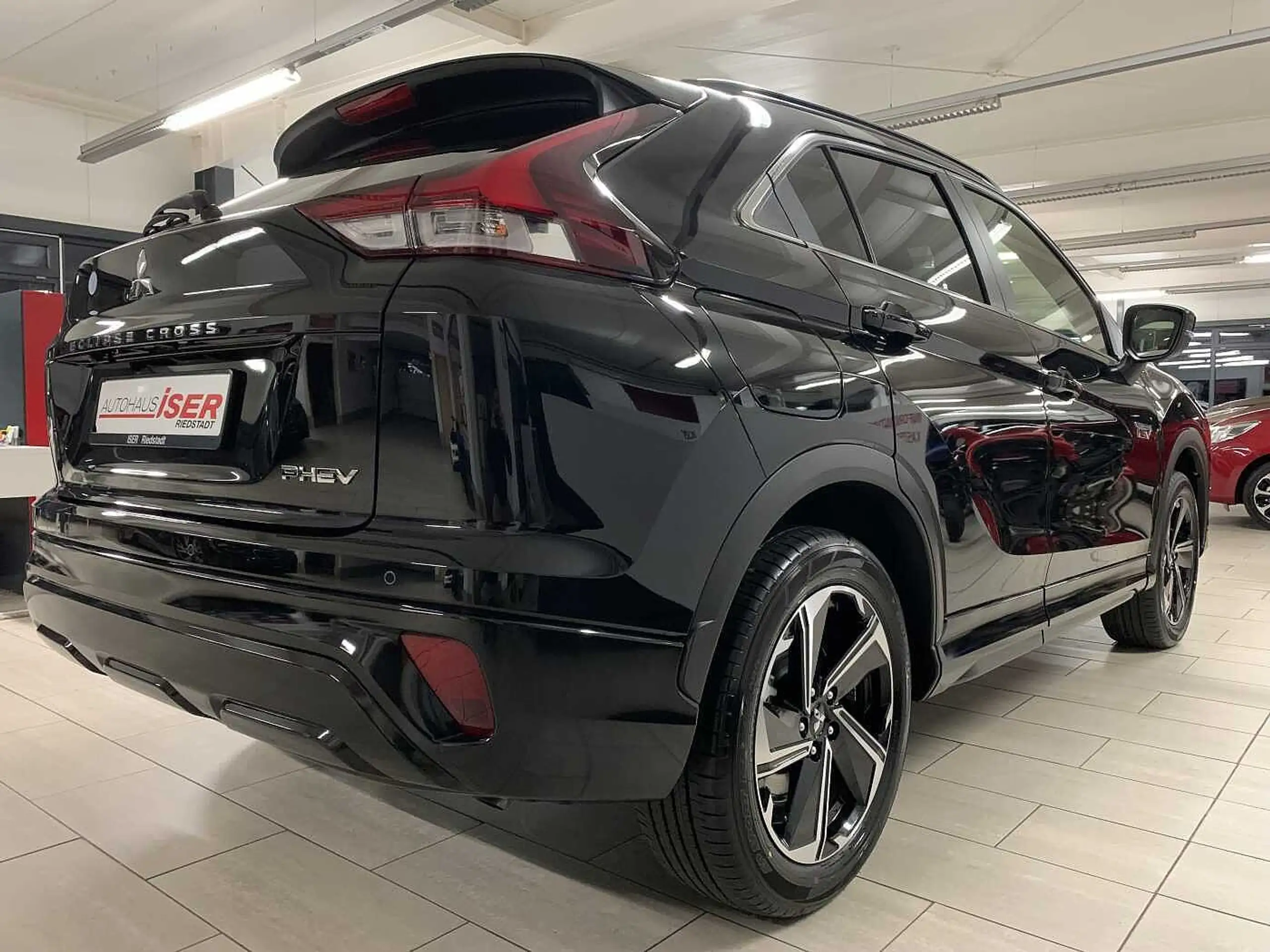 Mitsubishi - Eclipse Cross