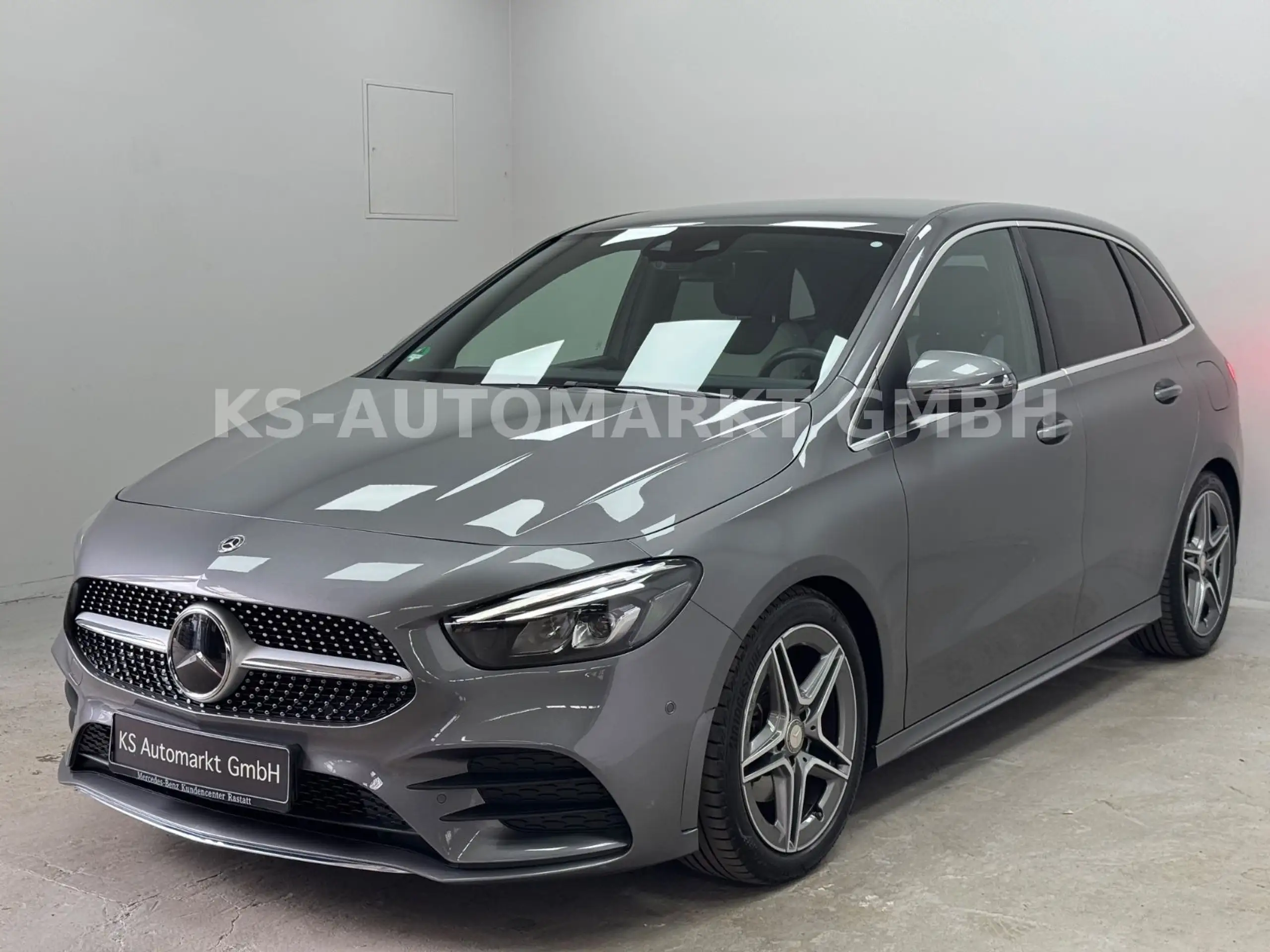 Mercedes-Benz B 200 2019