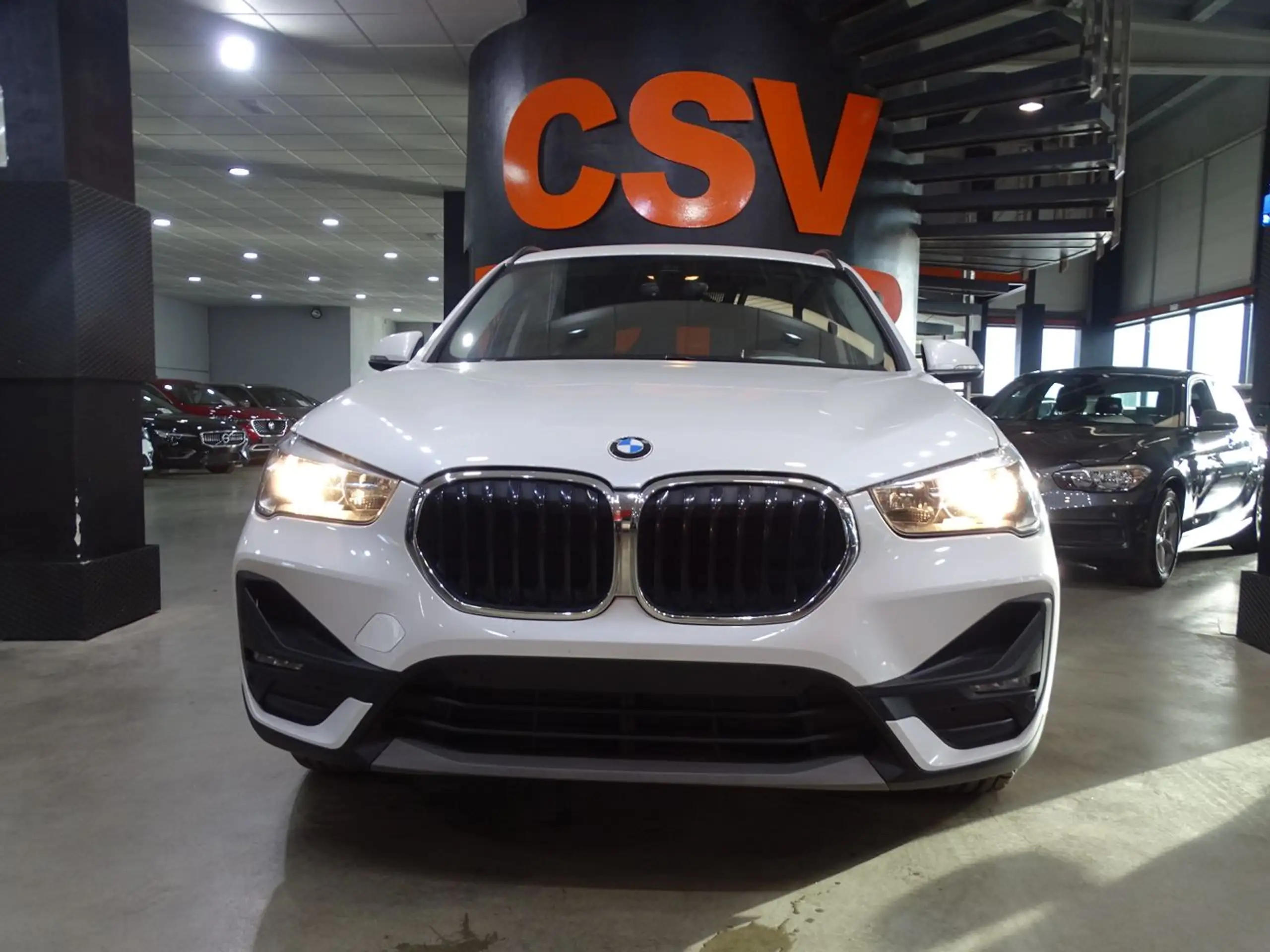 BMW - X1