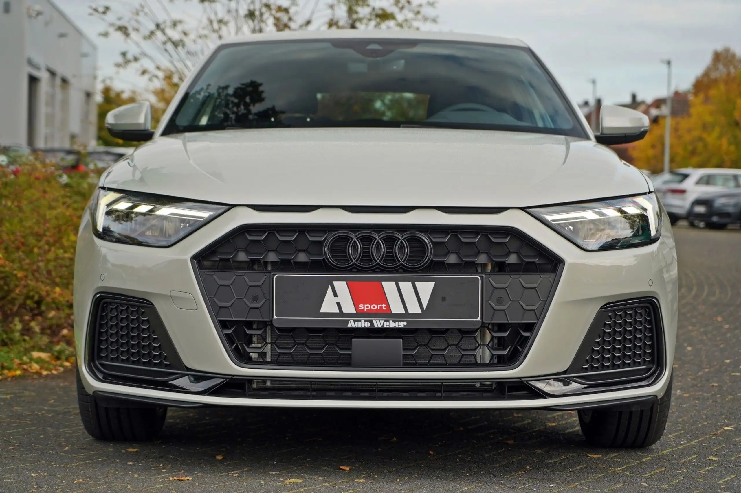 Audi - A1