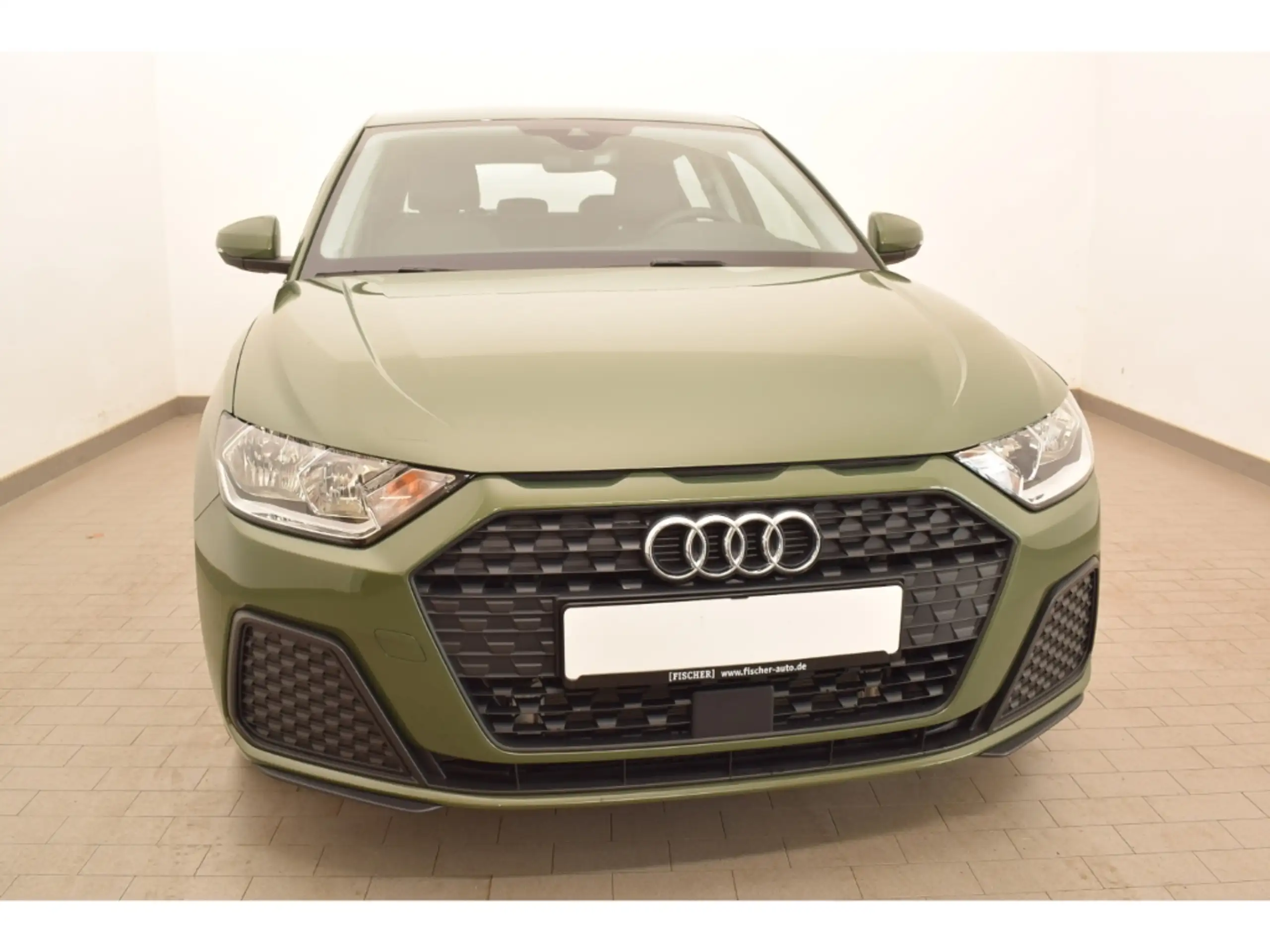 Audi - A1