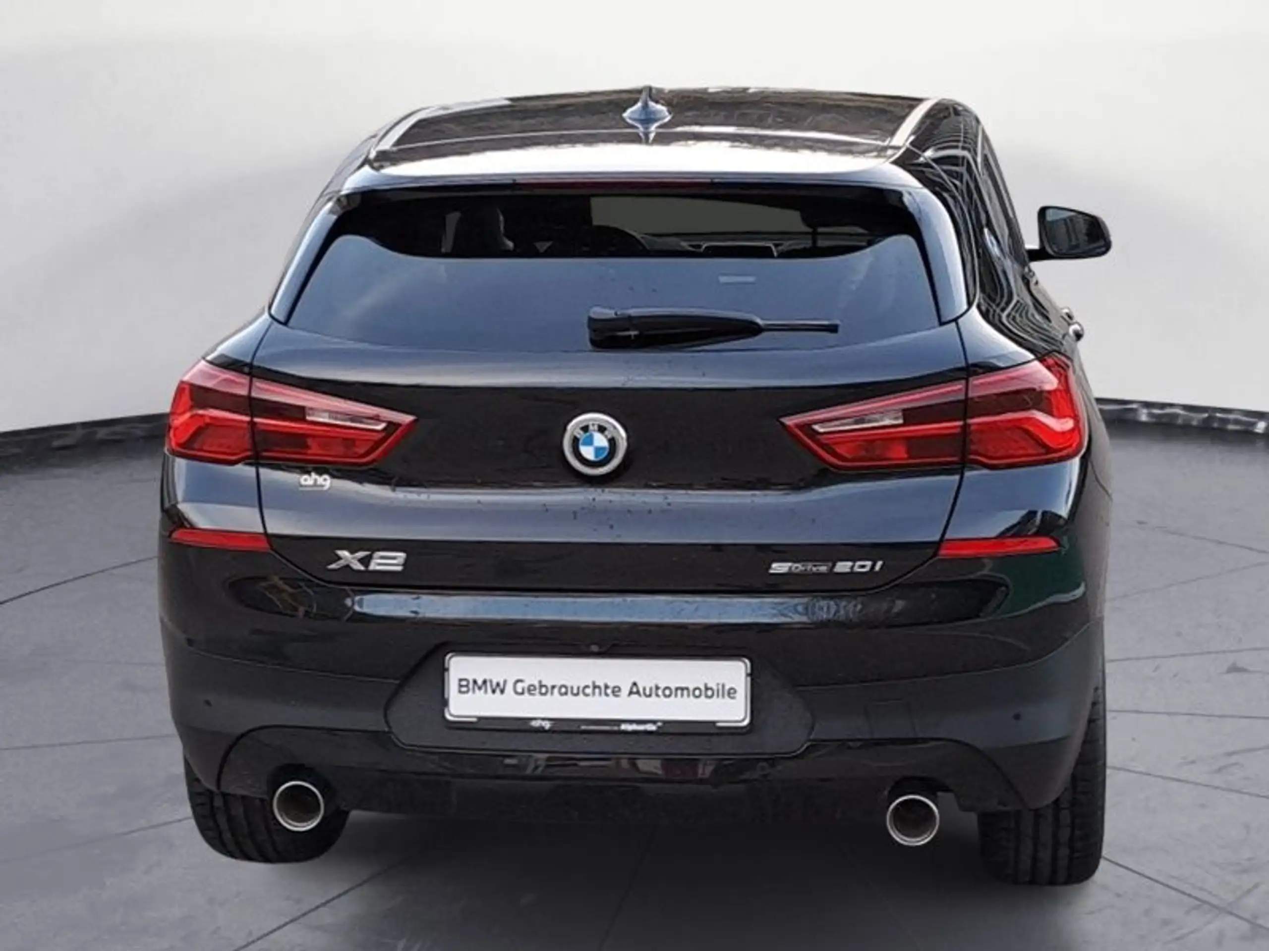 BMW - X2