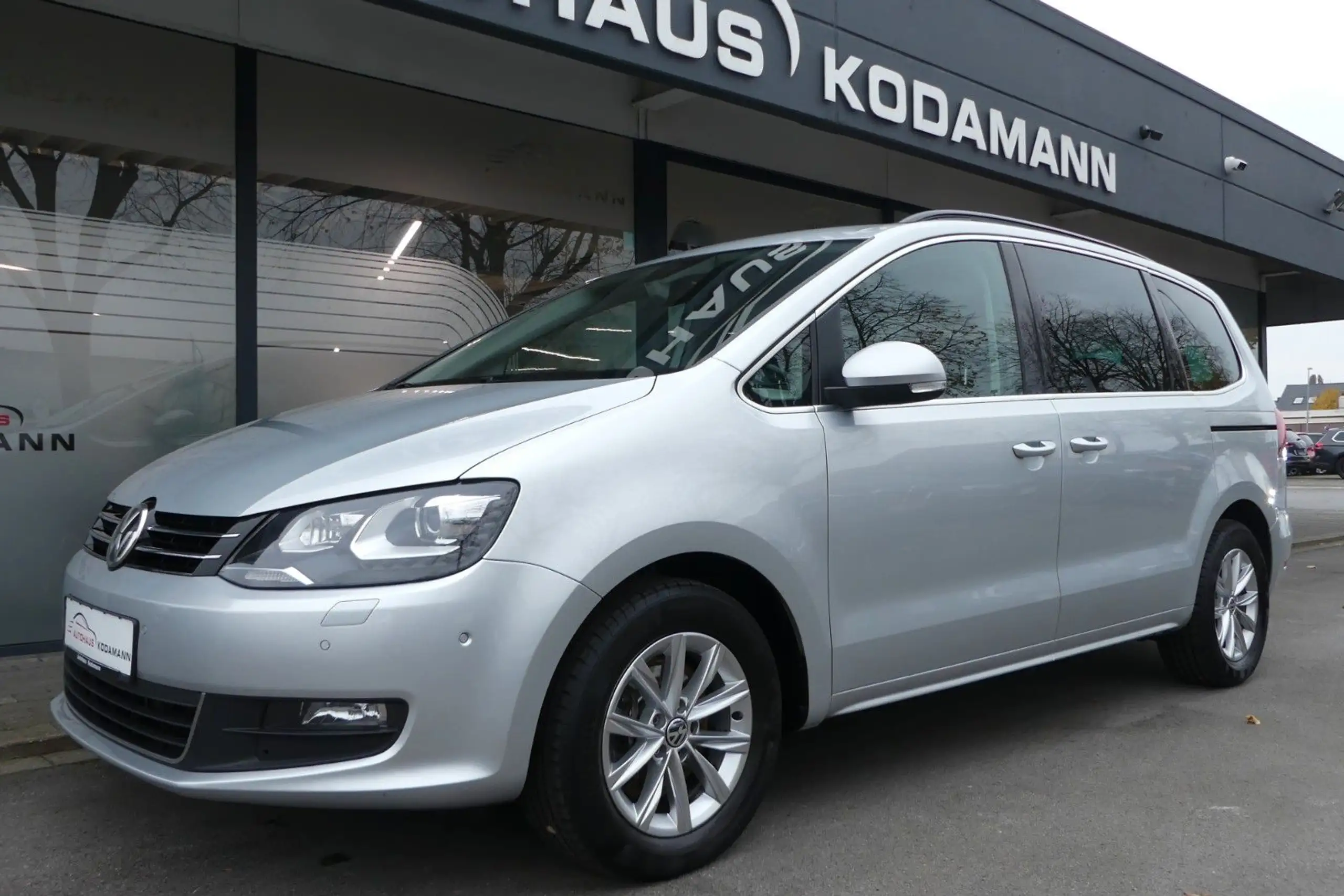 Volkswagen - Sharan