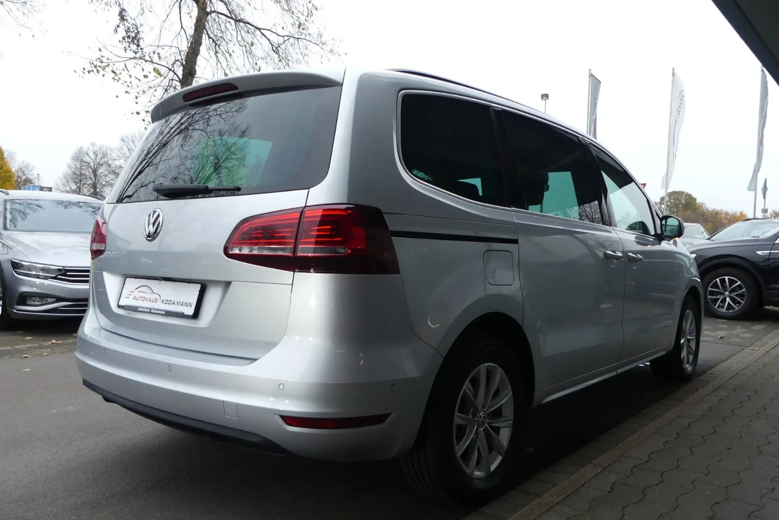 Volkswagen - Sharan