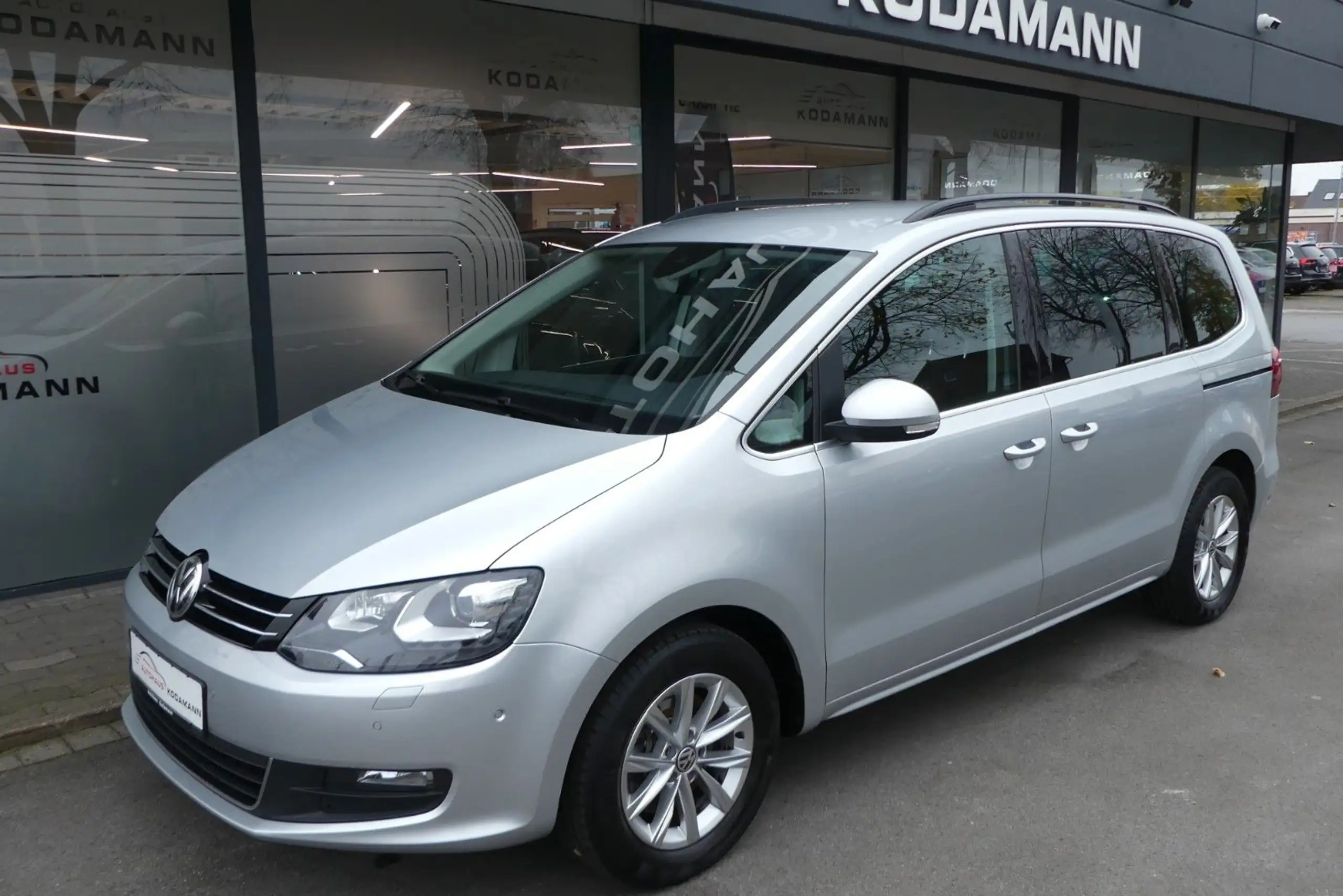 Volkswagen - Sharan