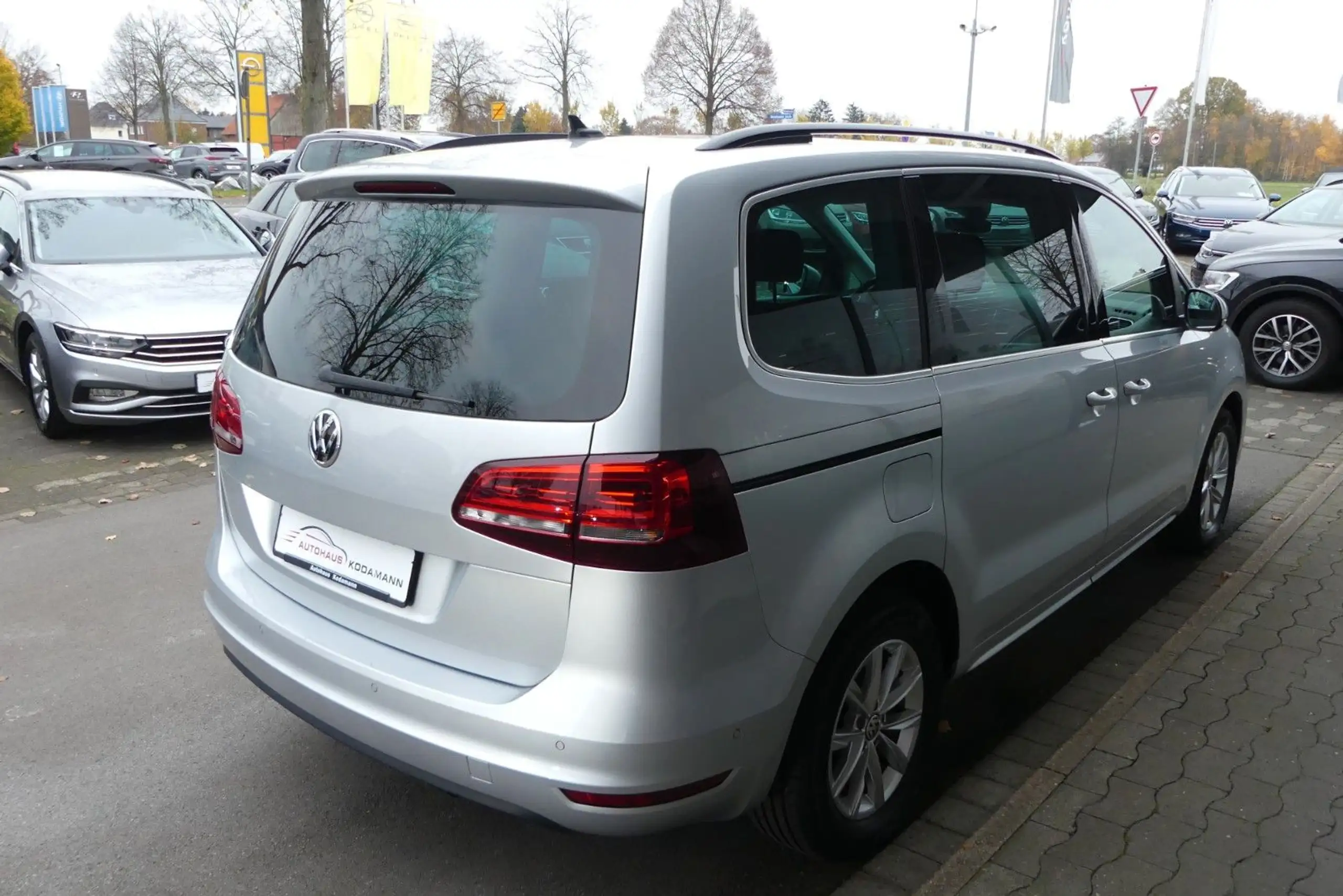 Volkswagen - Sharan