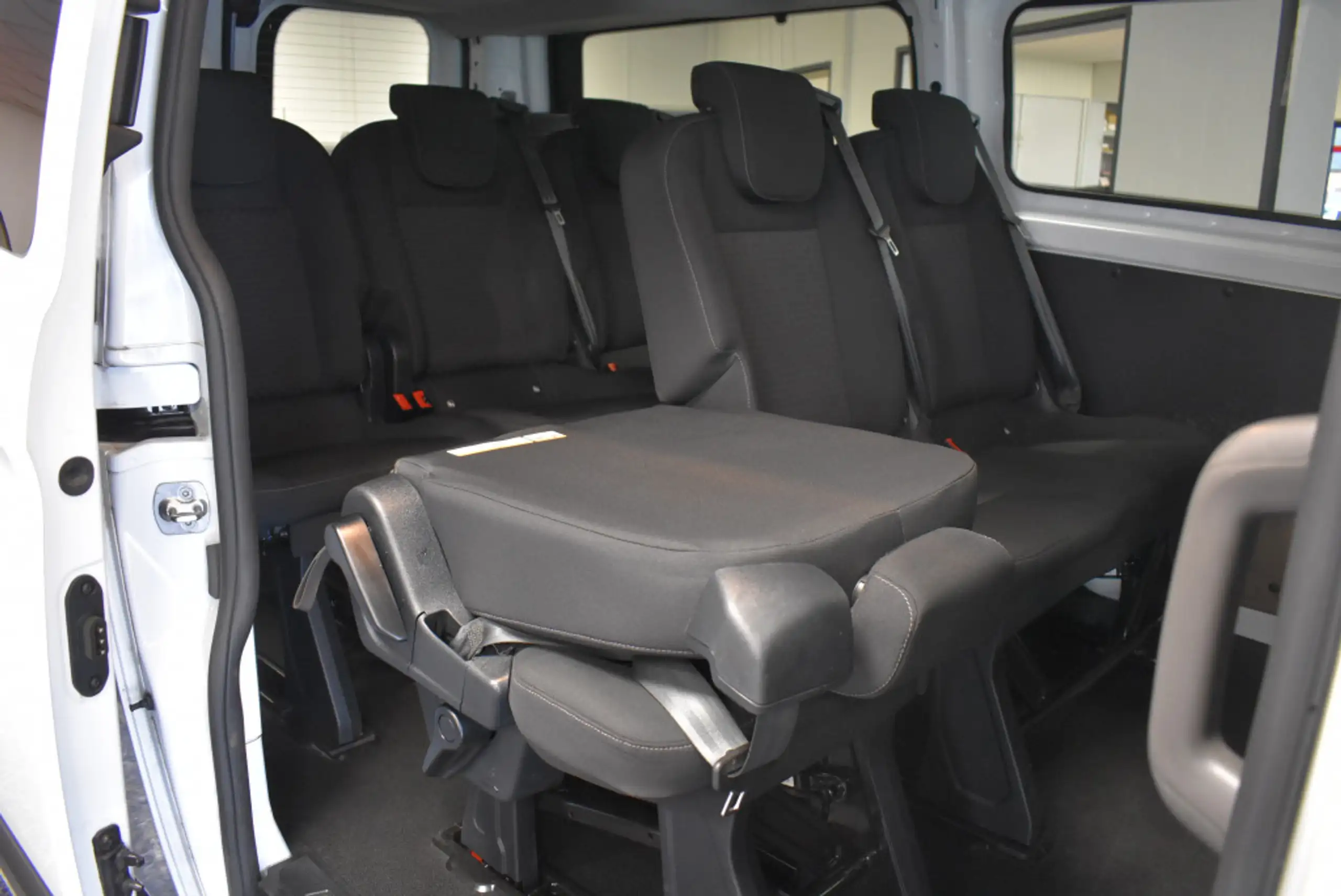 Ford - Transit Custom