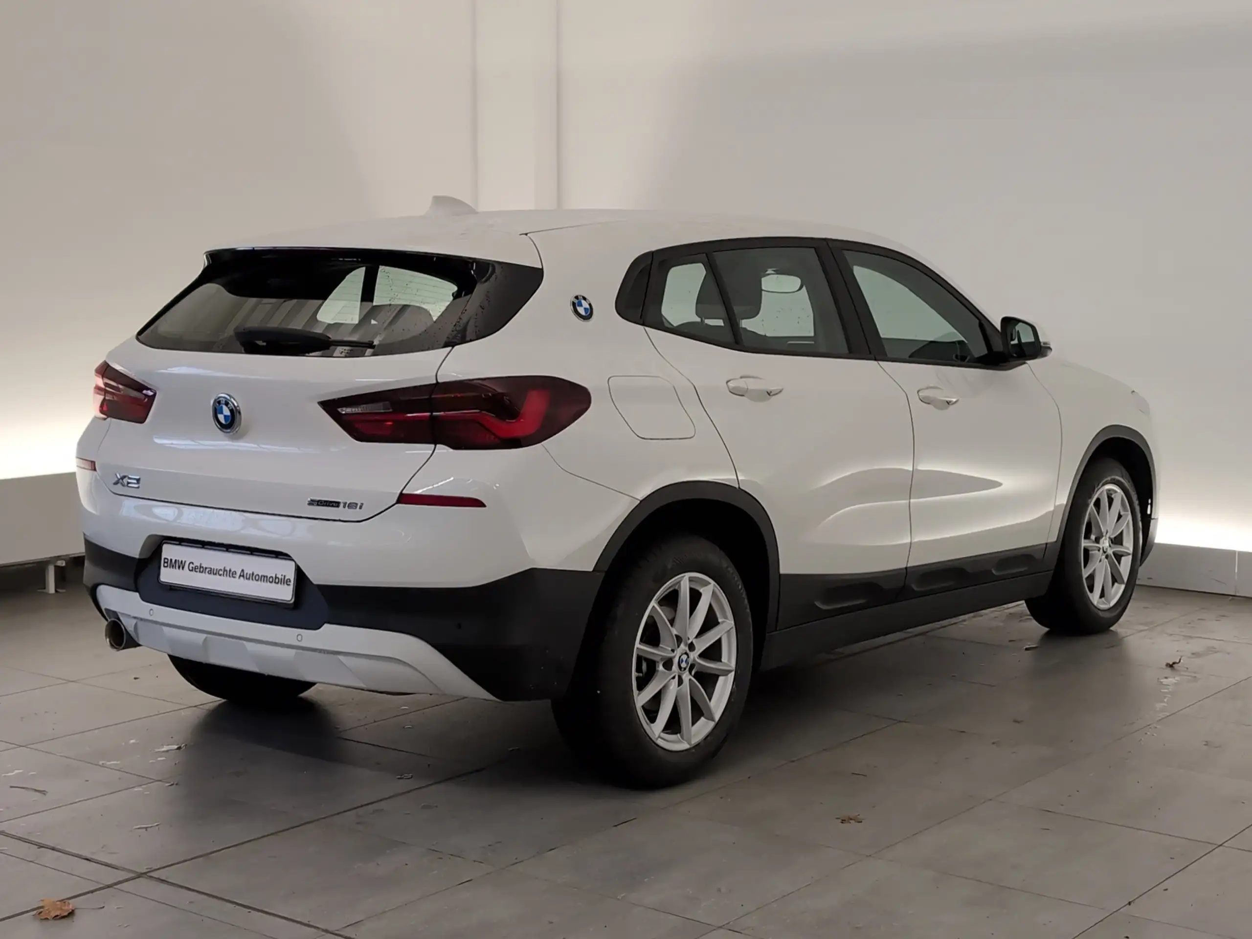 BMW - X2