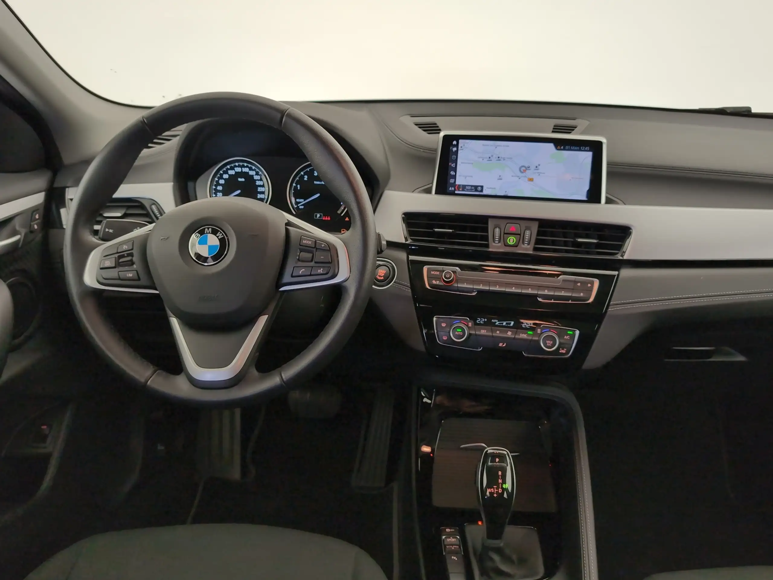 BMW - X2