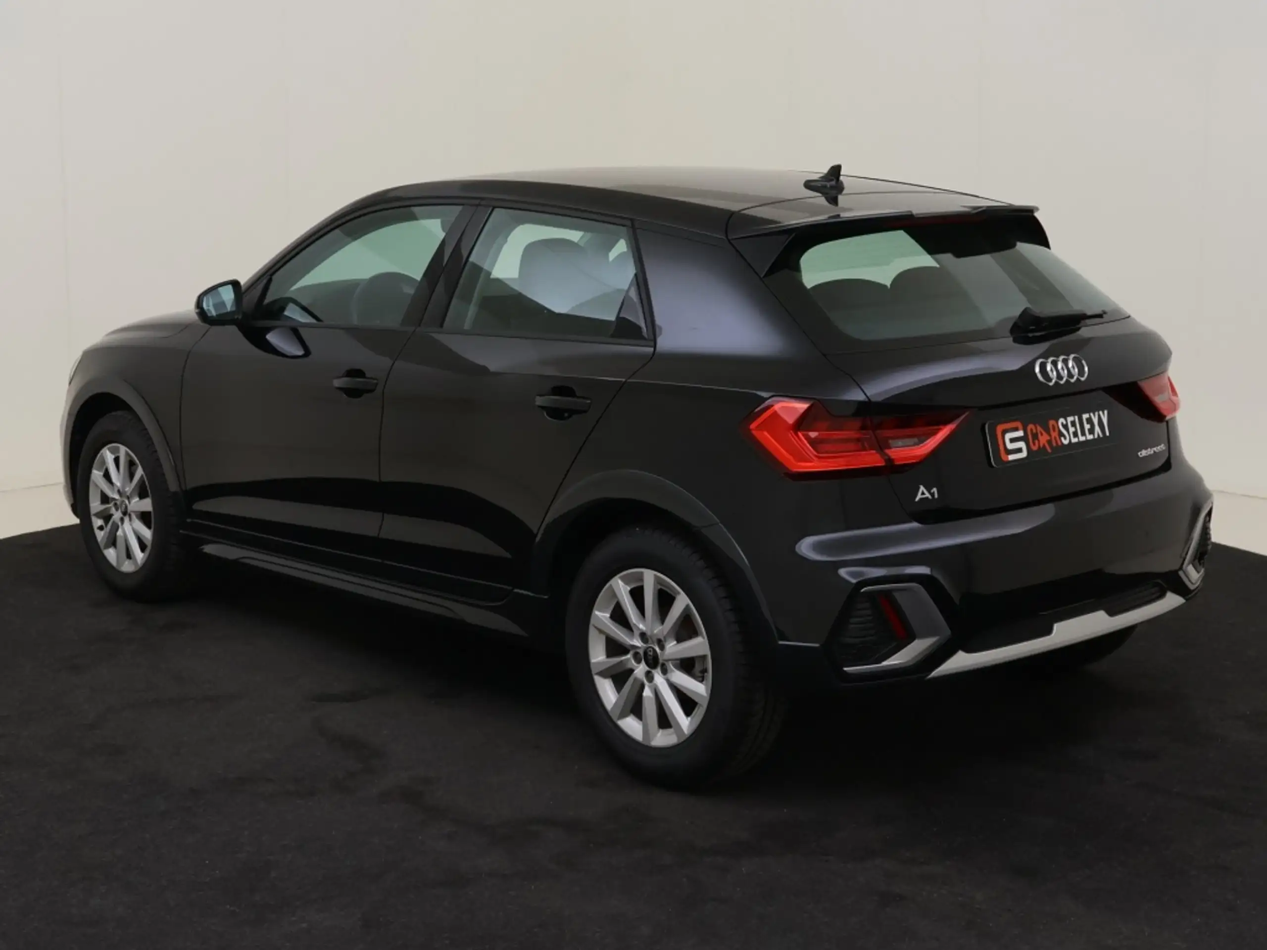 Audi - A1