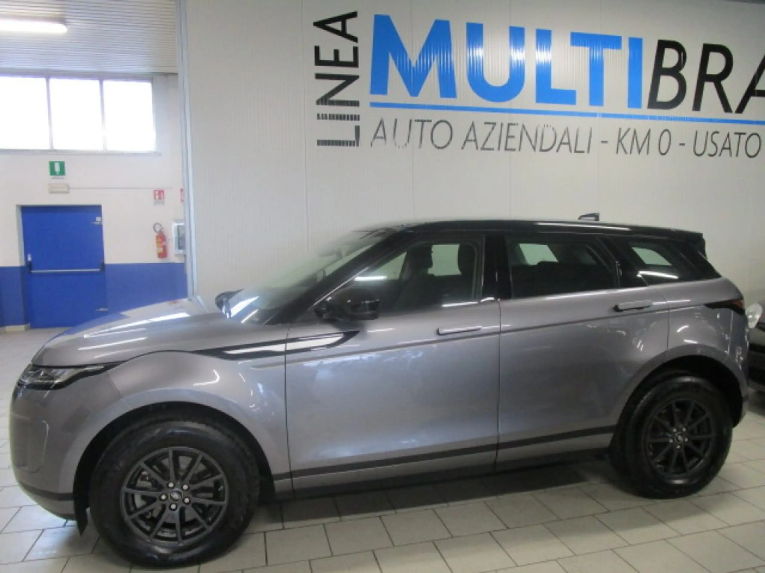 Land Rover - Range Rover Evoque