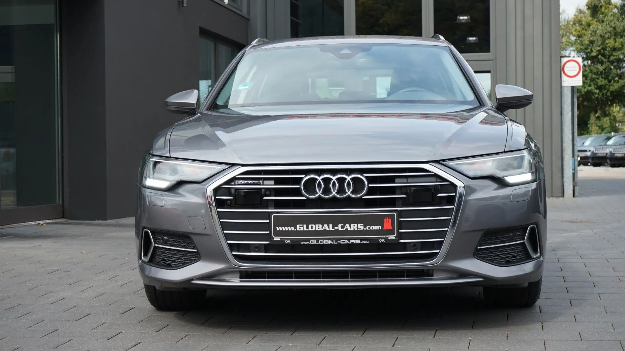 Audi - A6