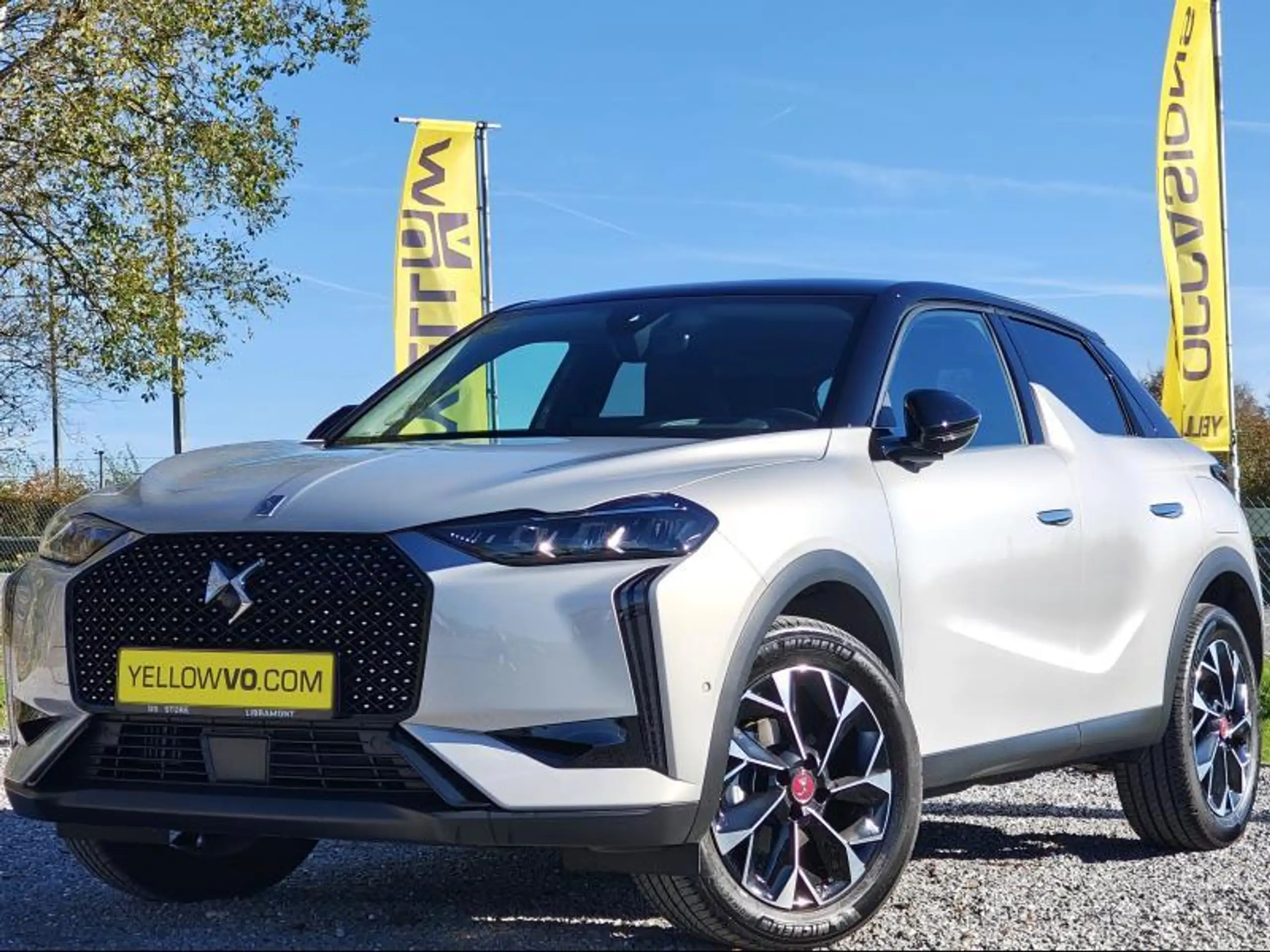 DS Automobiles - DS 3