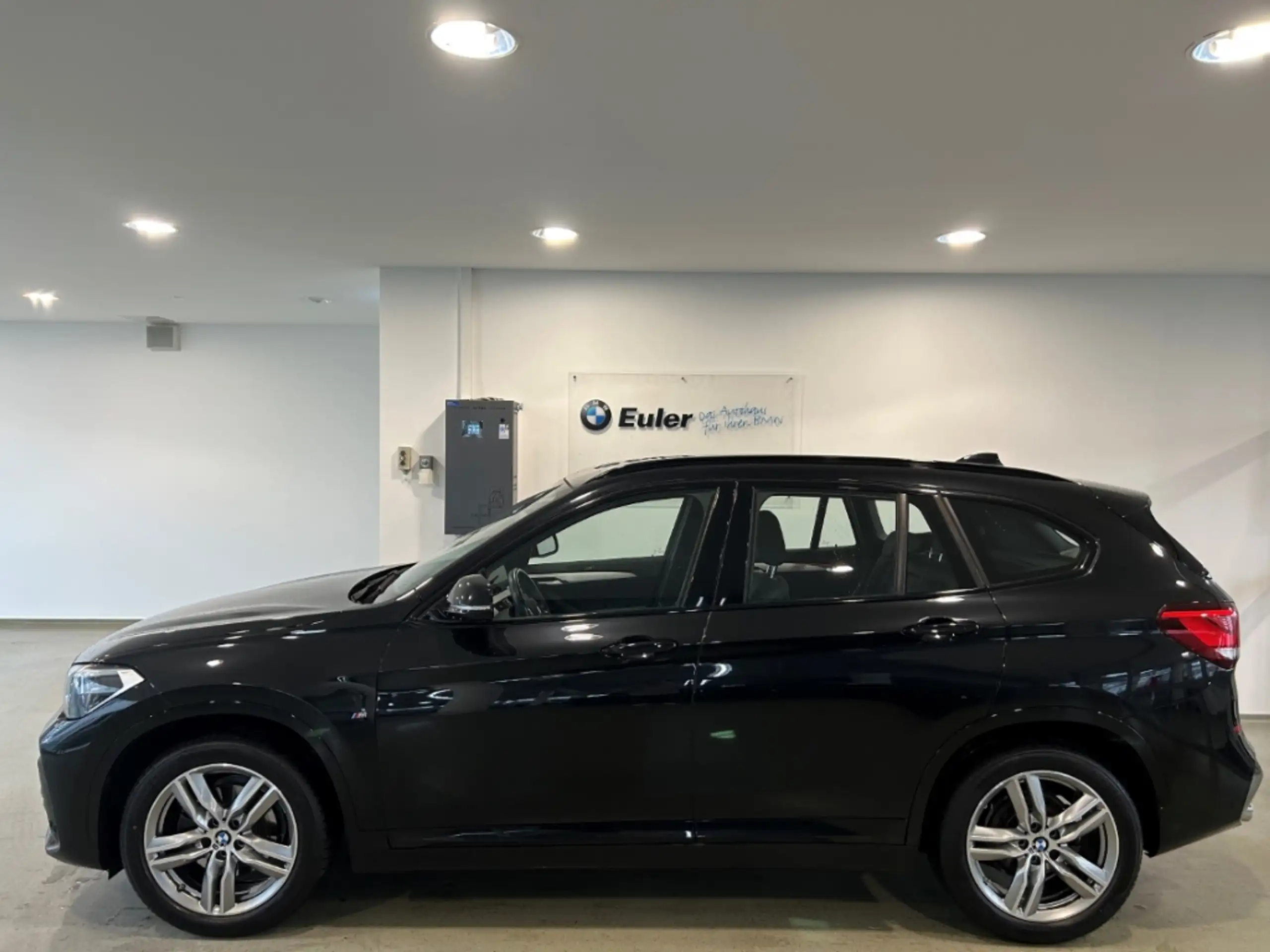 BMW - X1