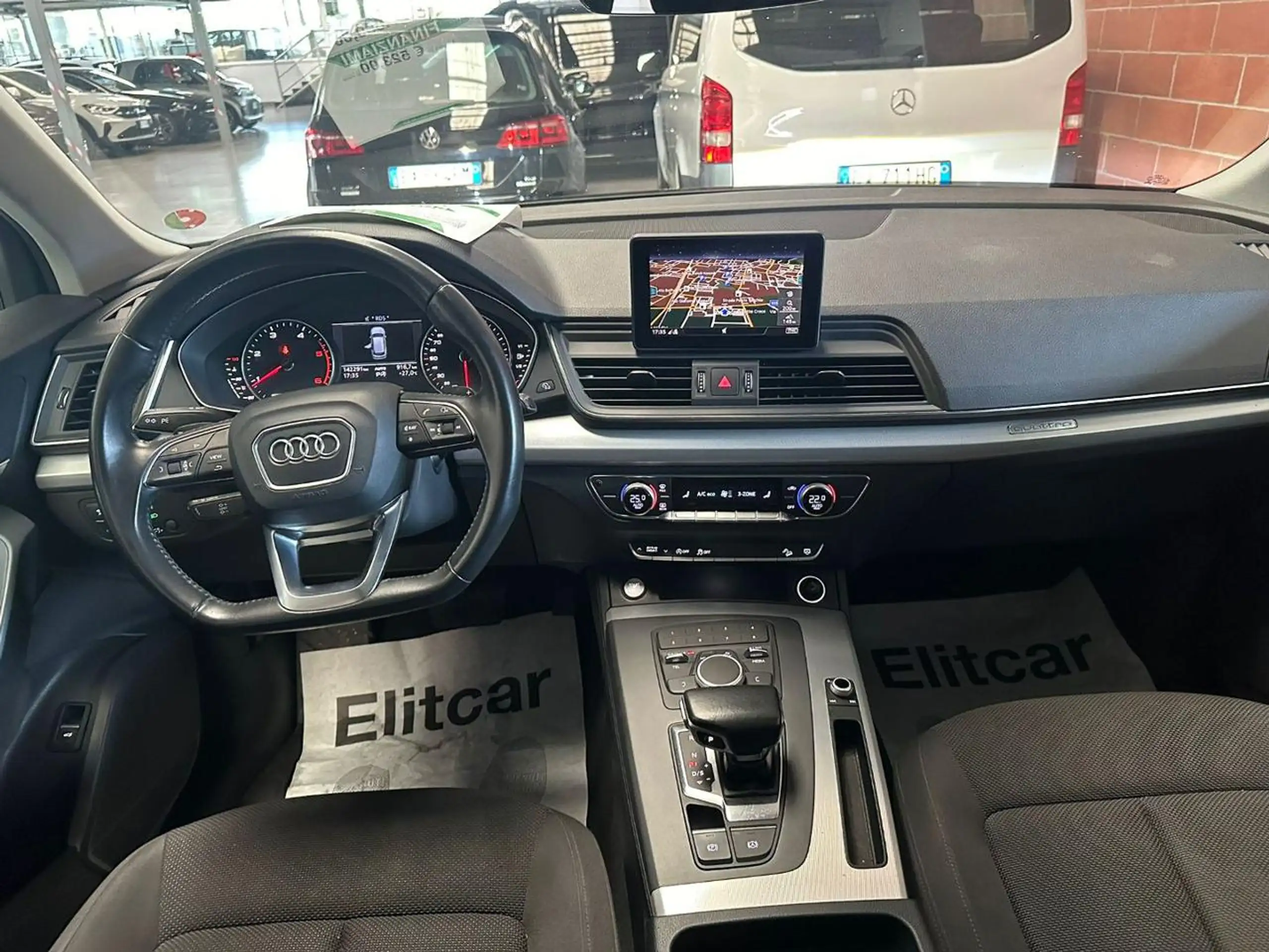 Audi - Q5