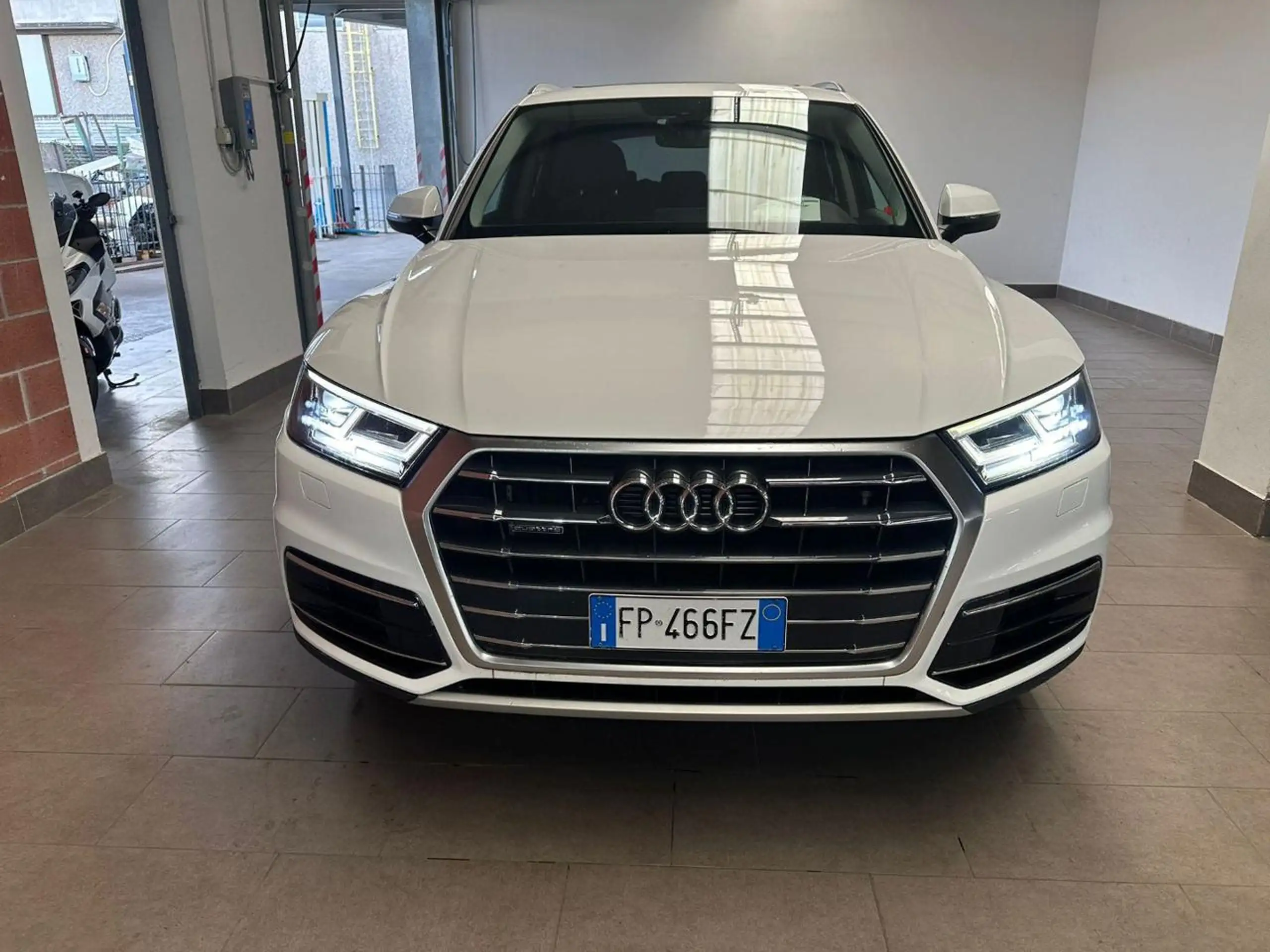 Audi - Q5