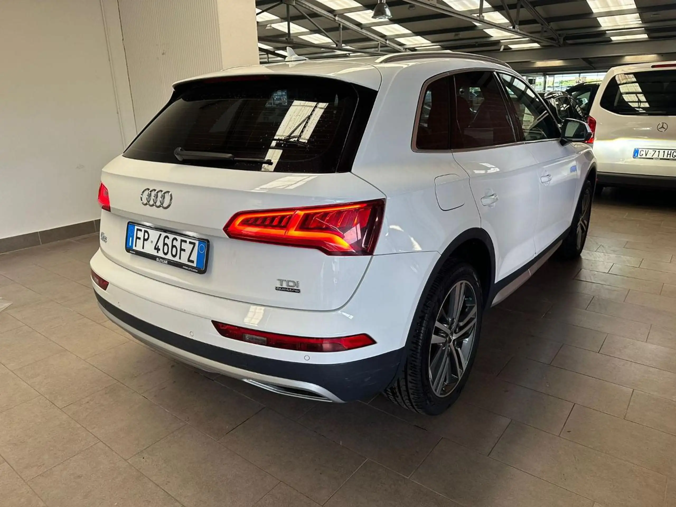 Audi - Q5