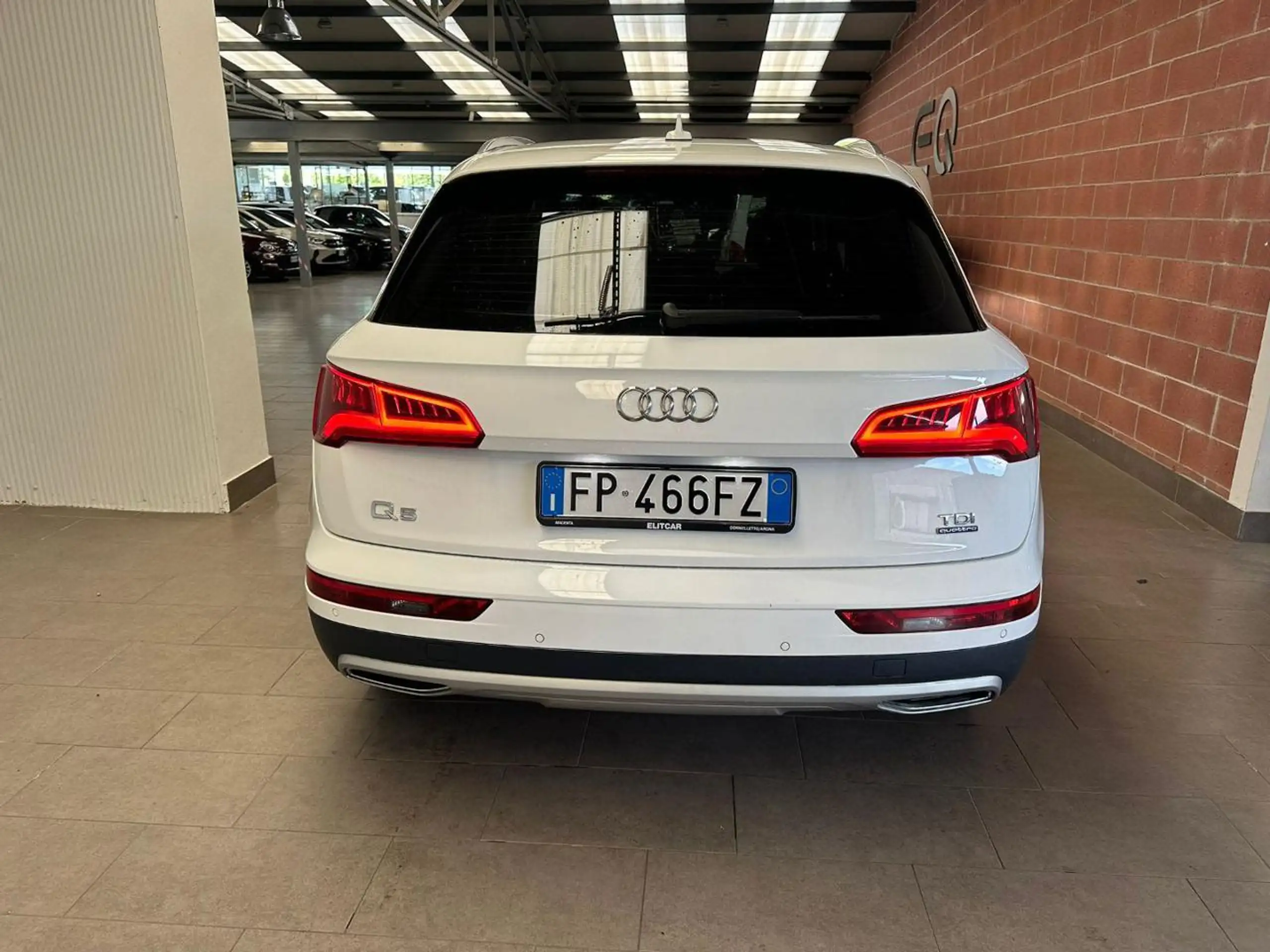 Audi - Q5