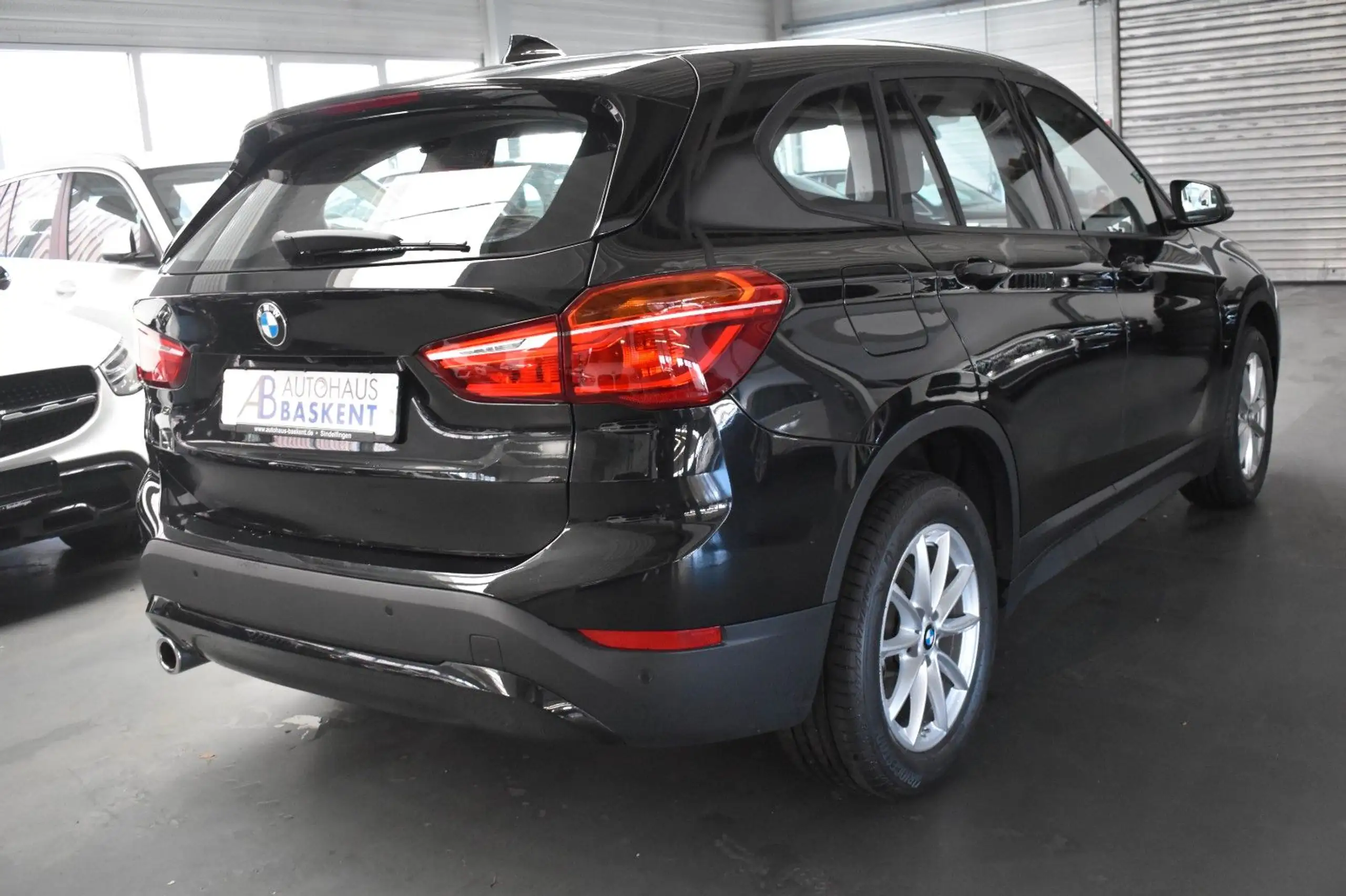 BMW - X1