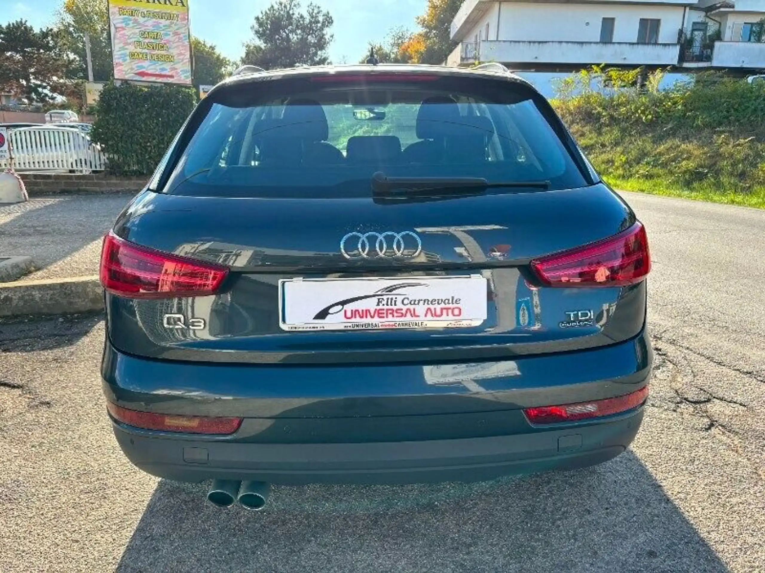 Audi - Q3