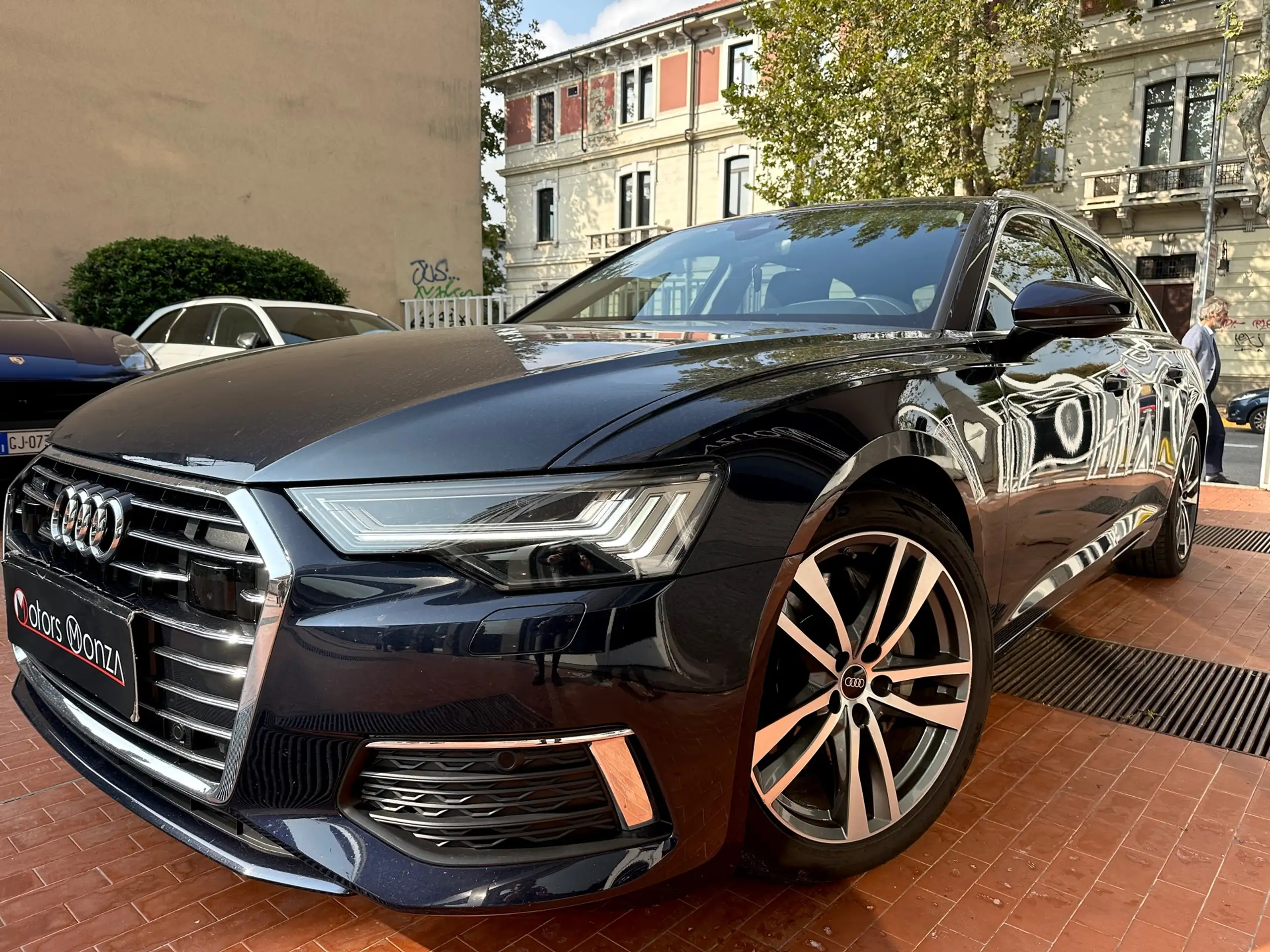 Audi - A6