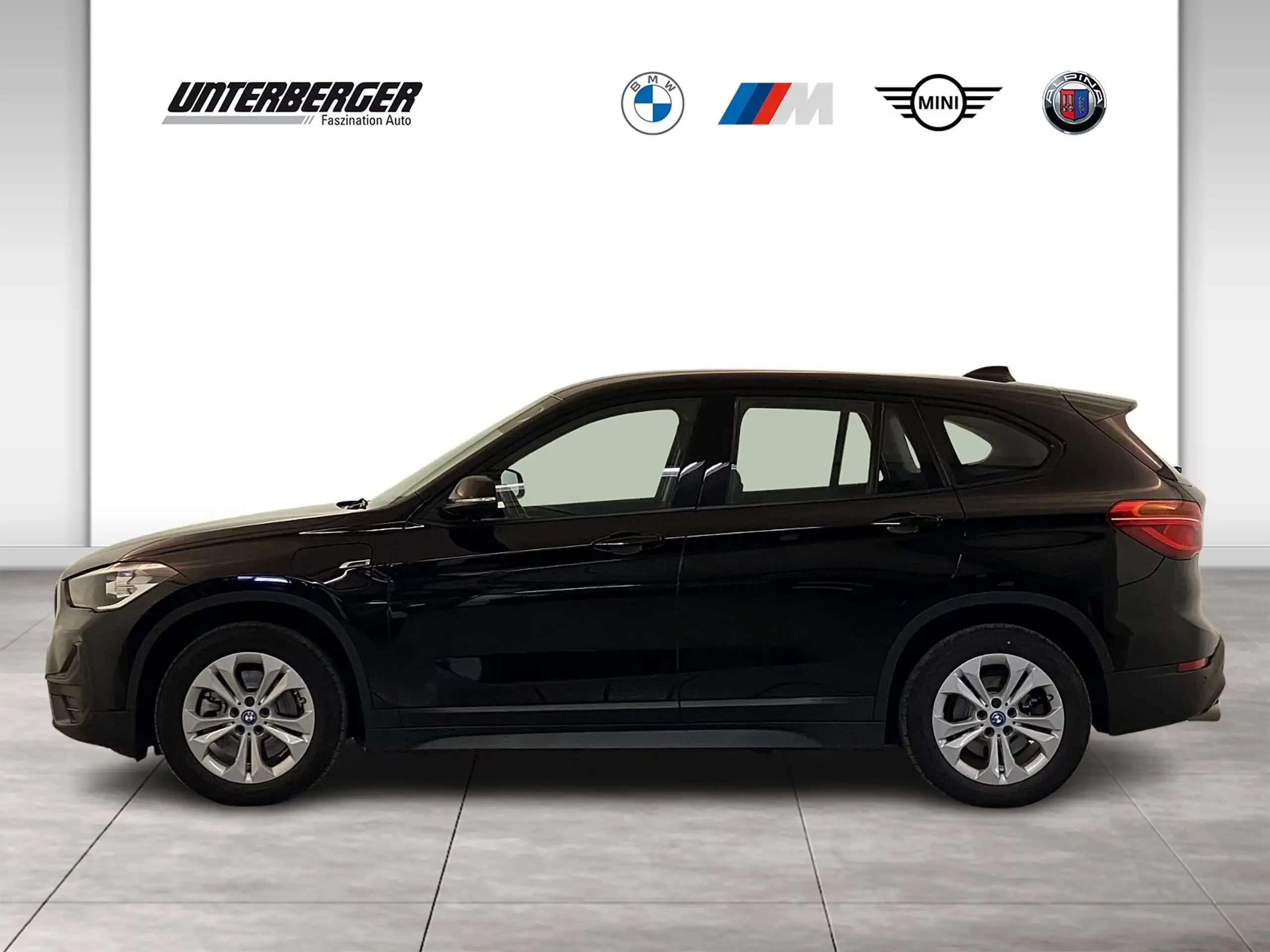 BMW - X1