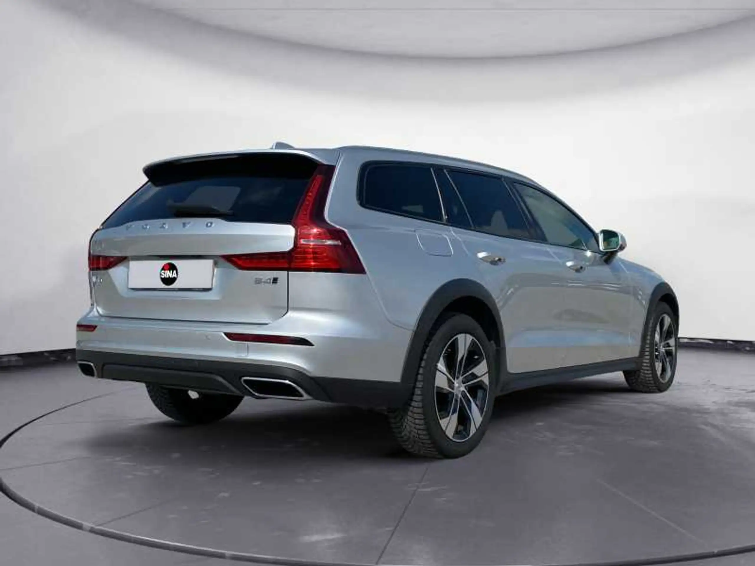 Volvo - V60 Cross Country