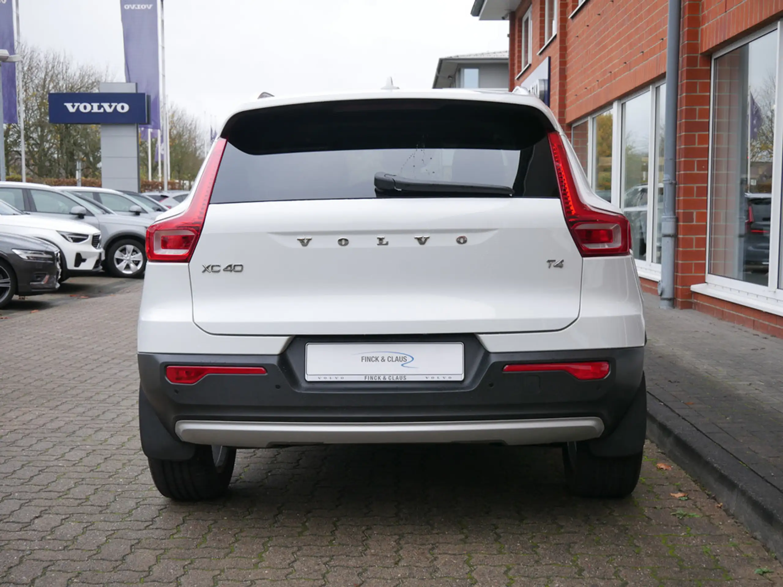 Volvo - XC40