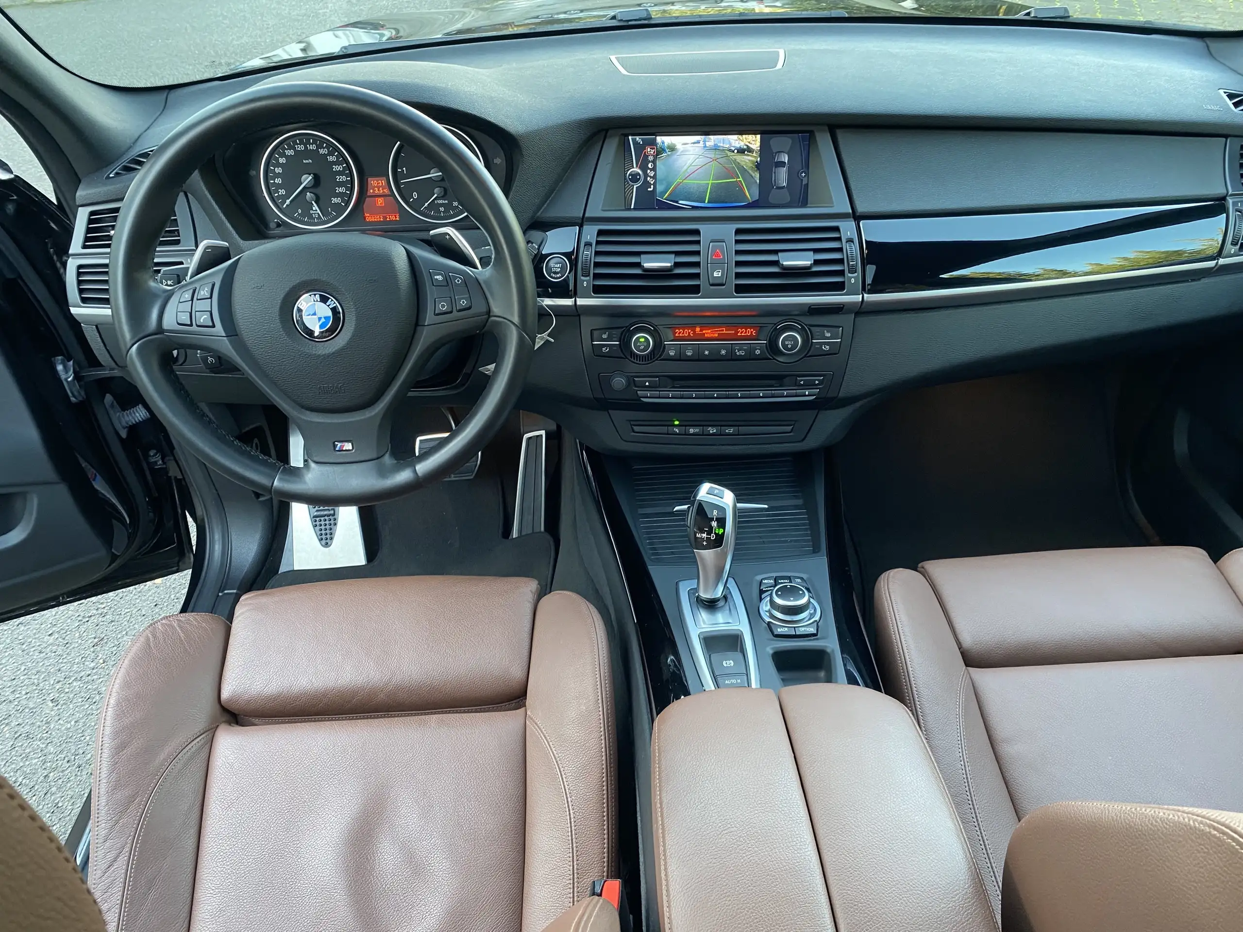 BMW - X5