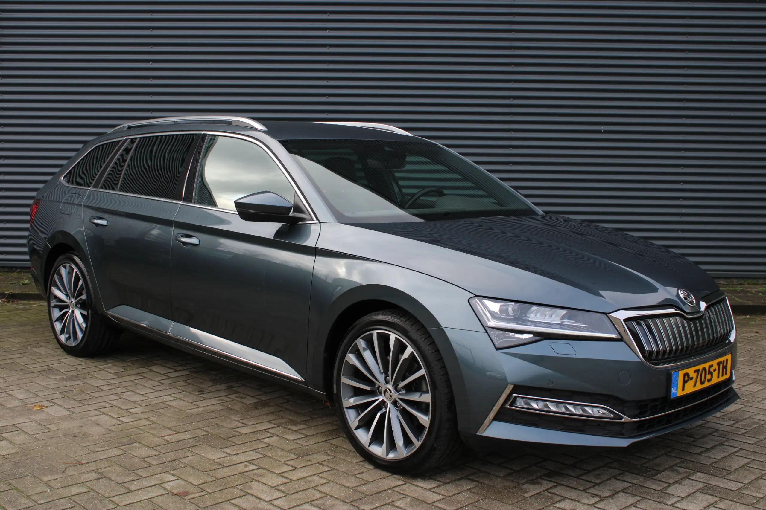 Skoda - Superb