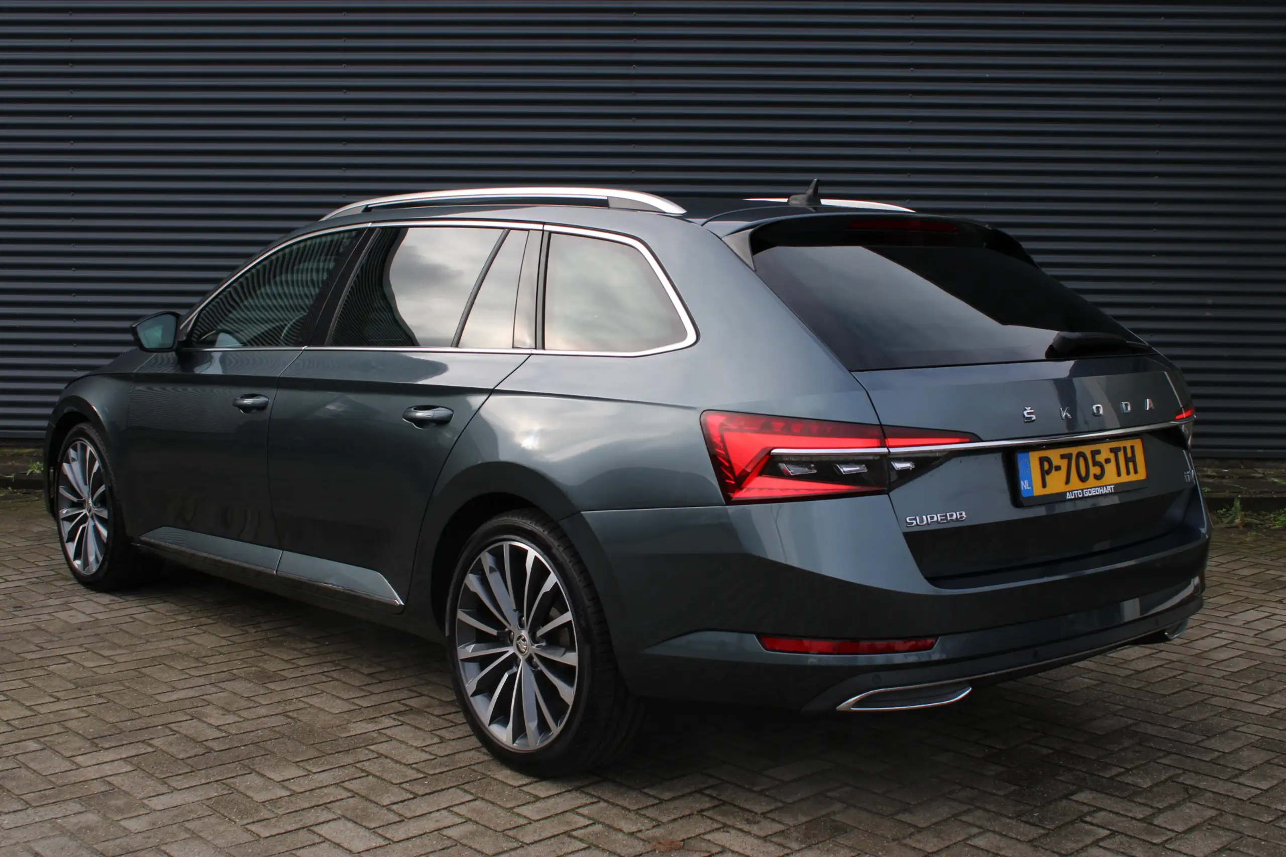 Skoda - Superb